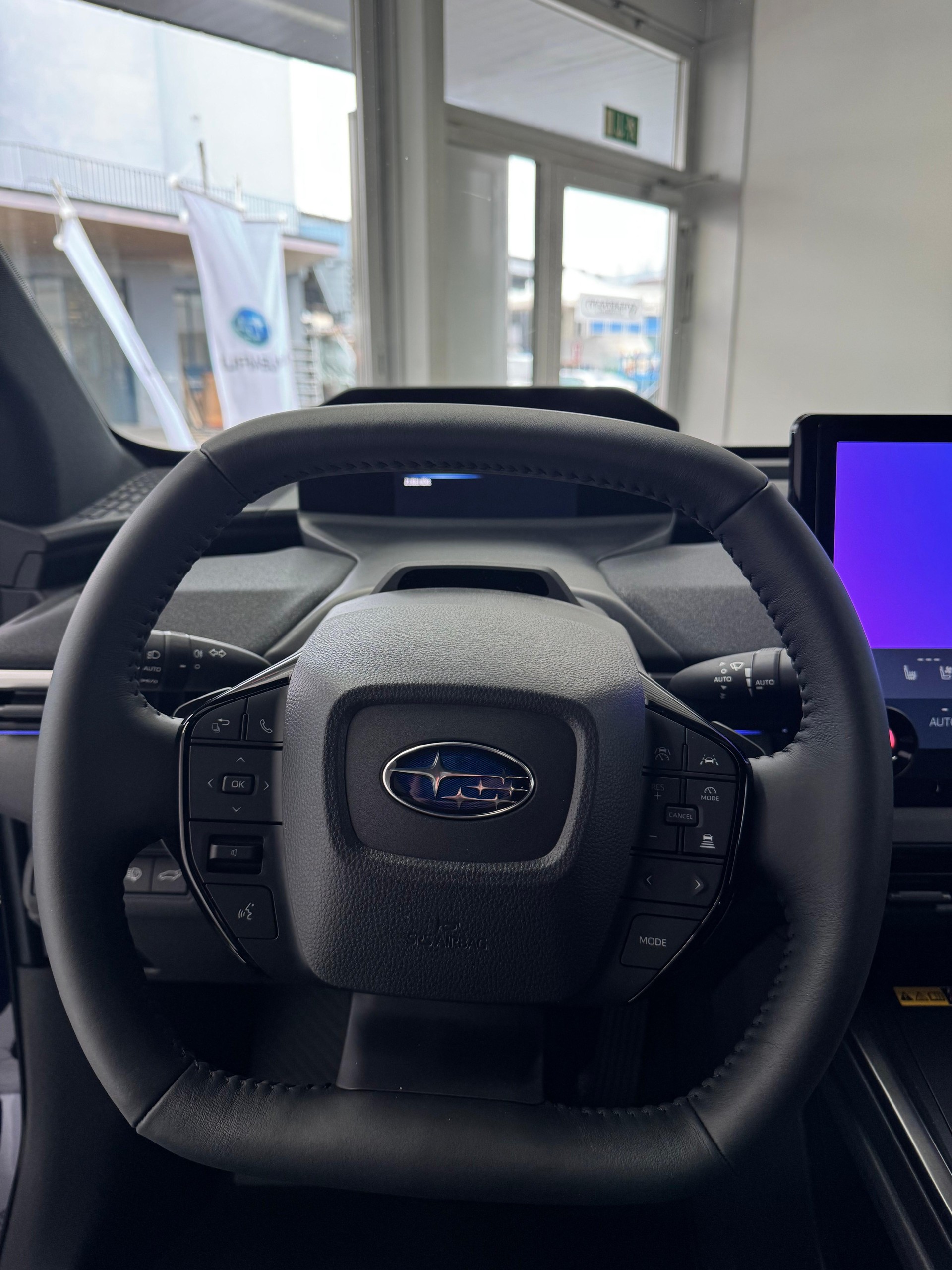 SUBARU Solterra eV Luxury AWD-image-11