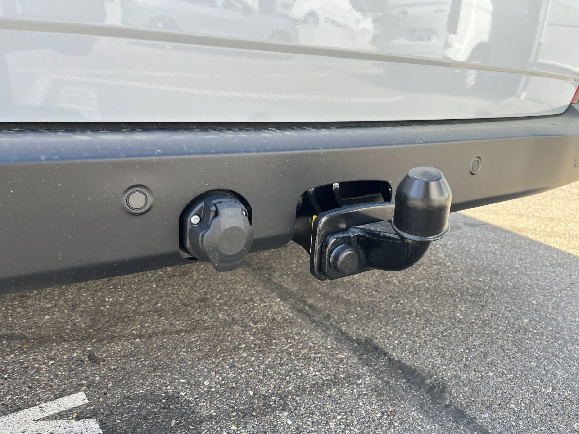 FORD Transit Custom Van 320 L2 2.0 EcoBlue 136 Trend-image-29