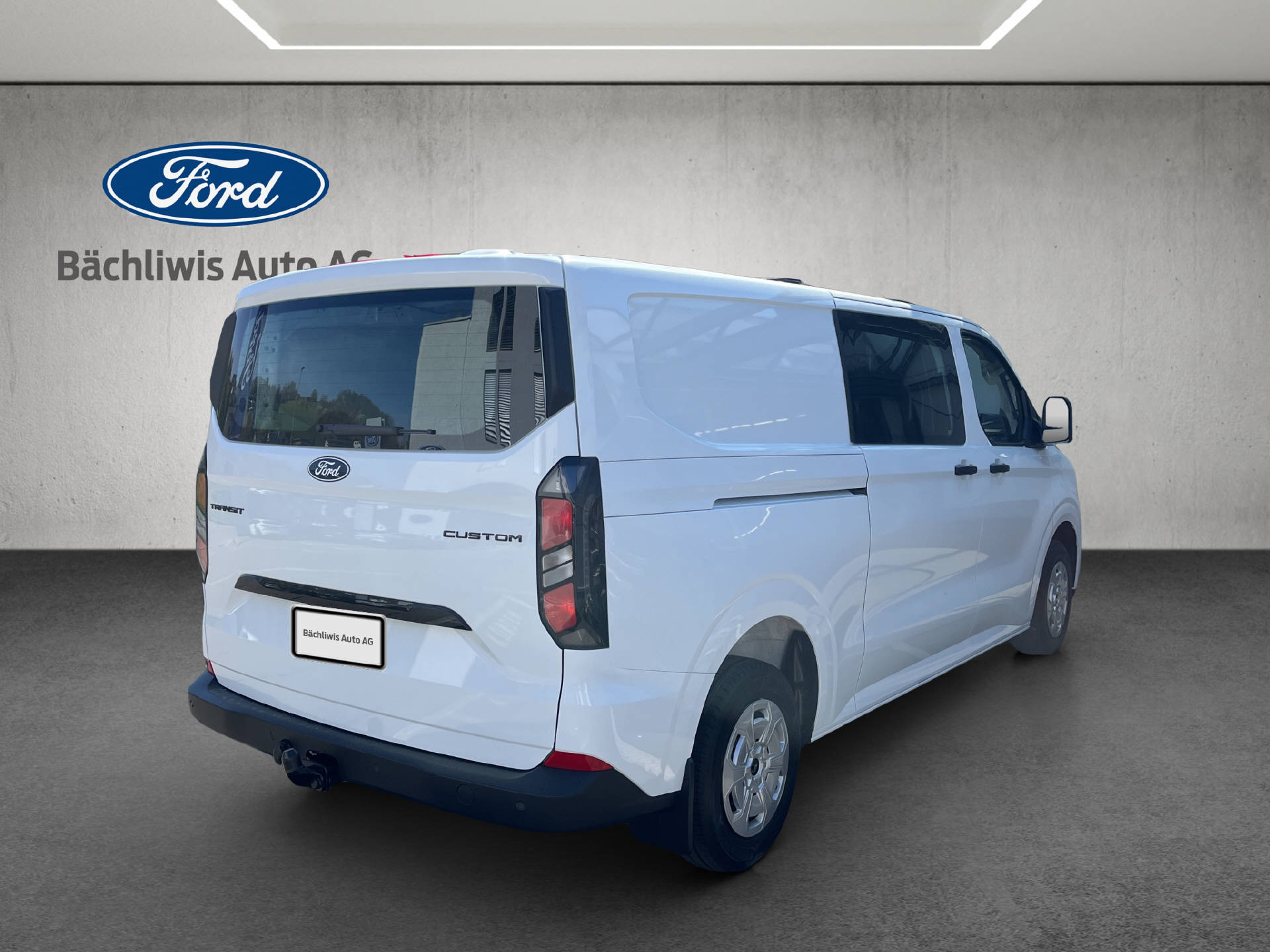 FORD Transit Custom Van 320 L2 2.0 EcoBlue 136 Trend-image-4