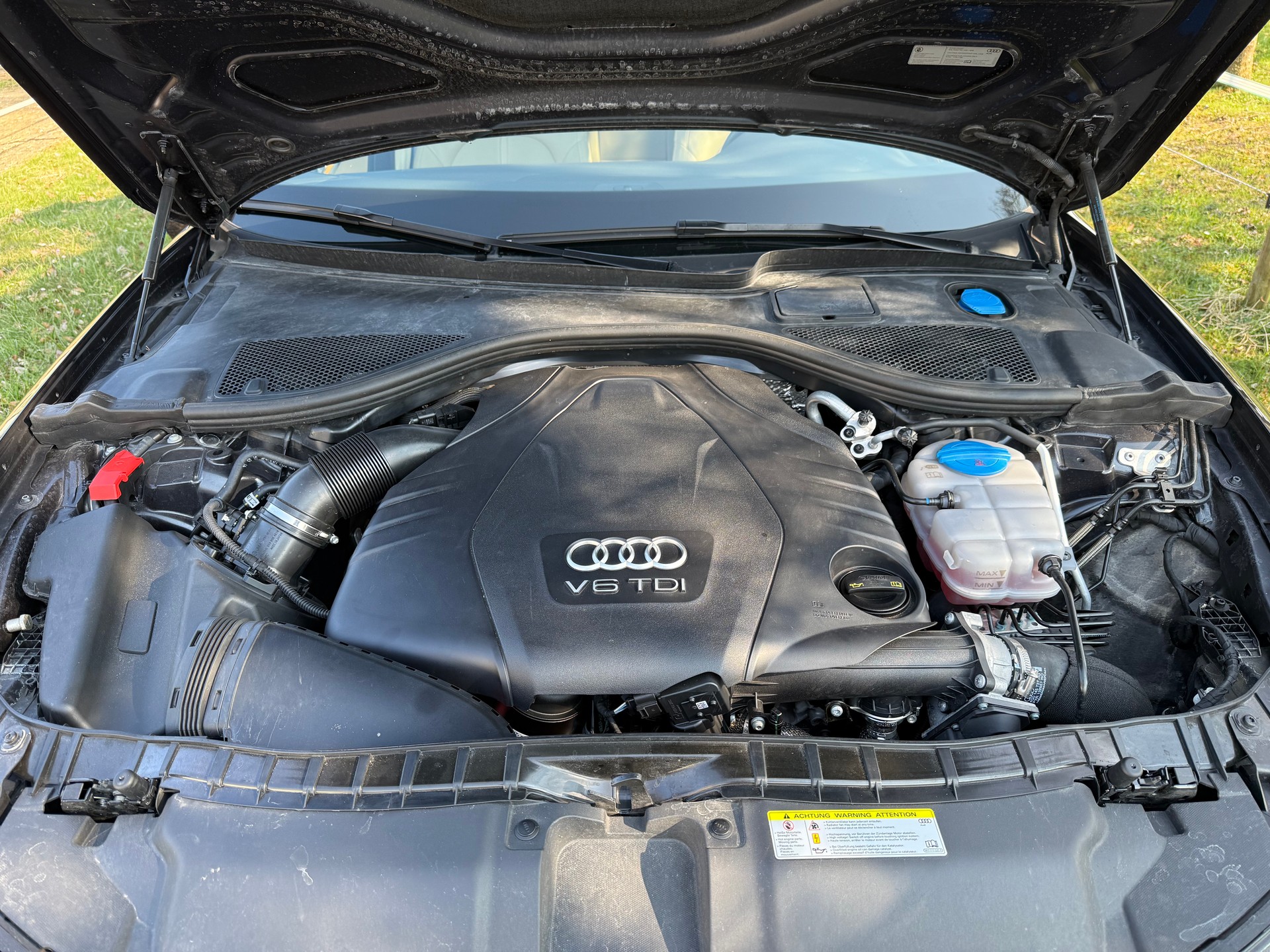 AUDI A6 allroad 3.0 TDI V6 quattro S-tronic-image-19