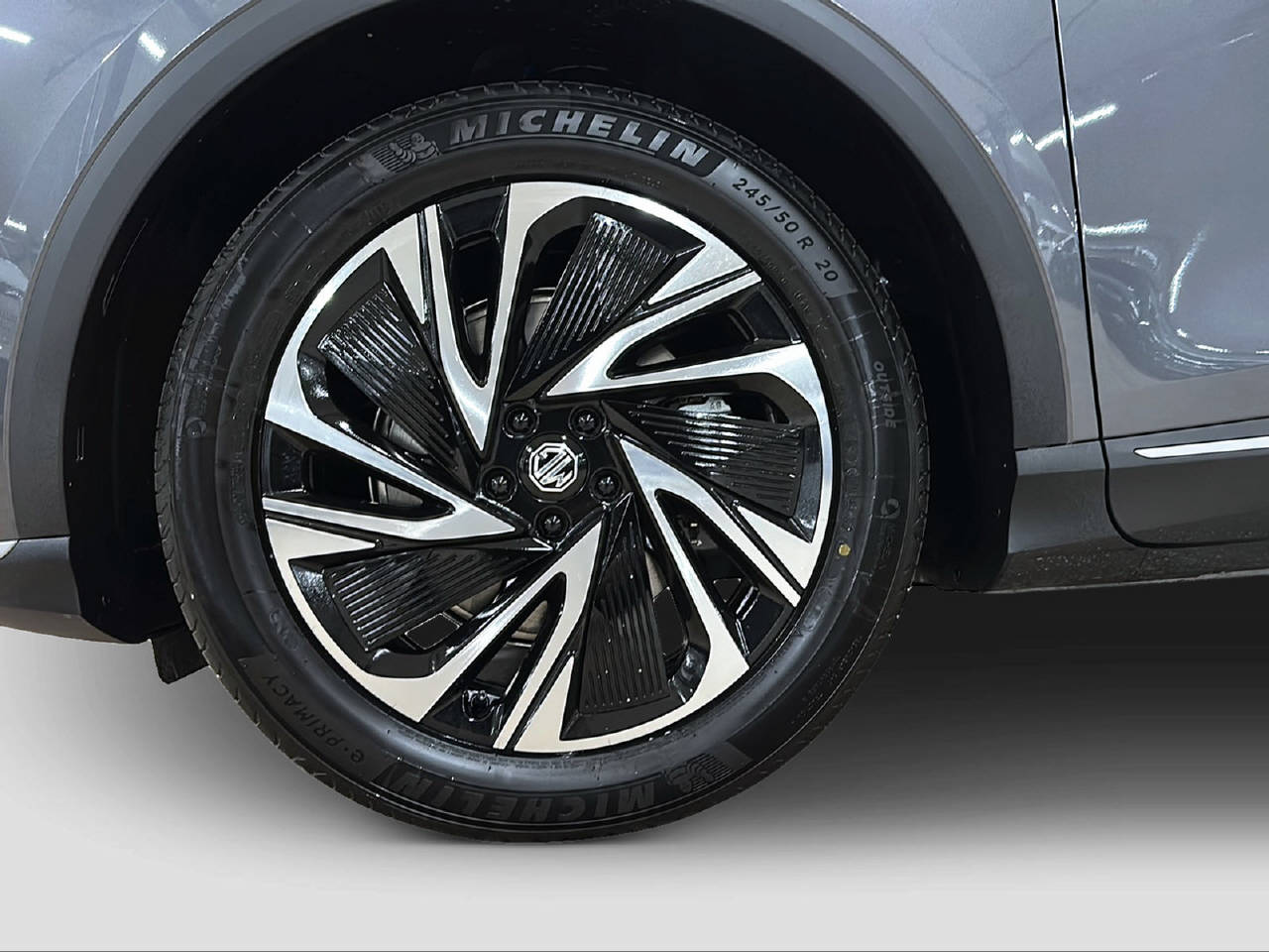 MG S6 EV 77 kWh Luxury 4WD-image-8
