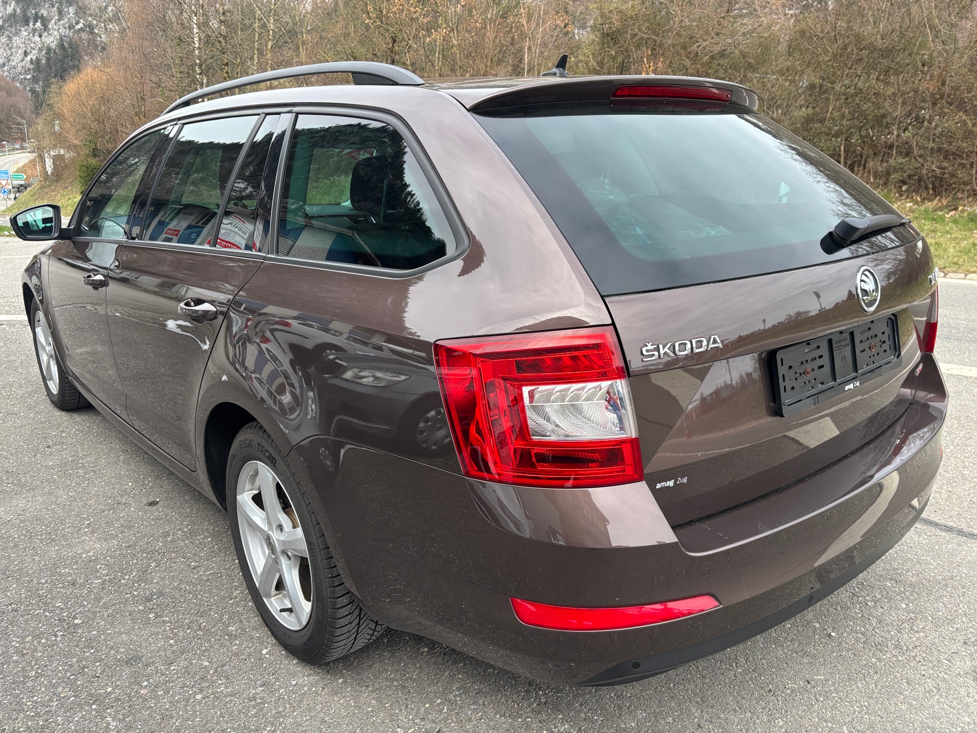 SKODA Octavia Combi 2.0 TDI Fresh 4x4-image-5