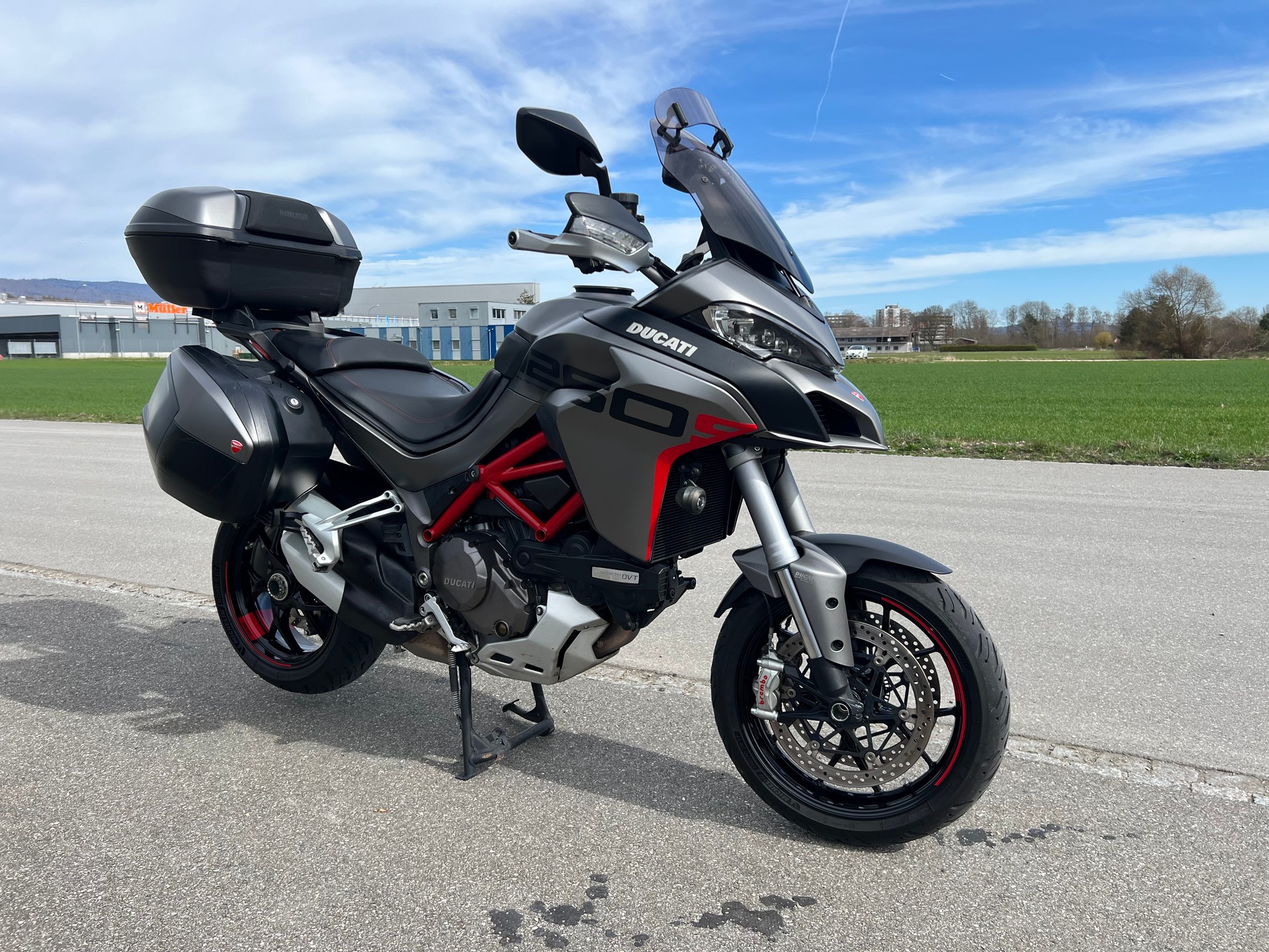 DUCATI Multistrada 1260 S Grand Tour