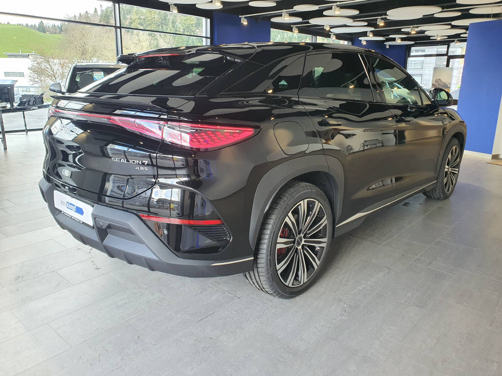 BYD Sealion 7 Excellence AWD-image-4