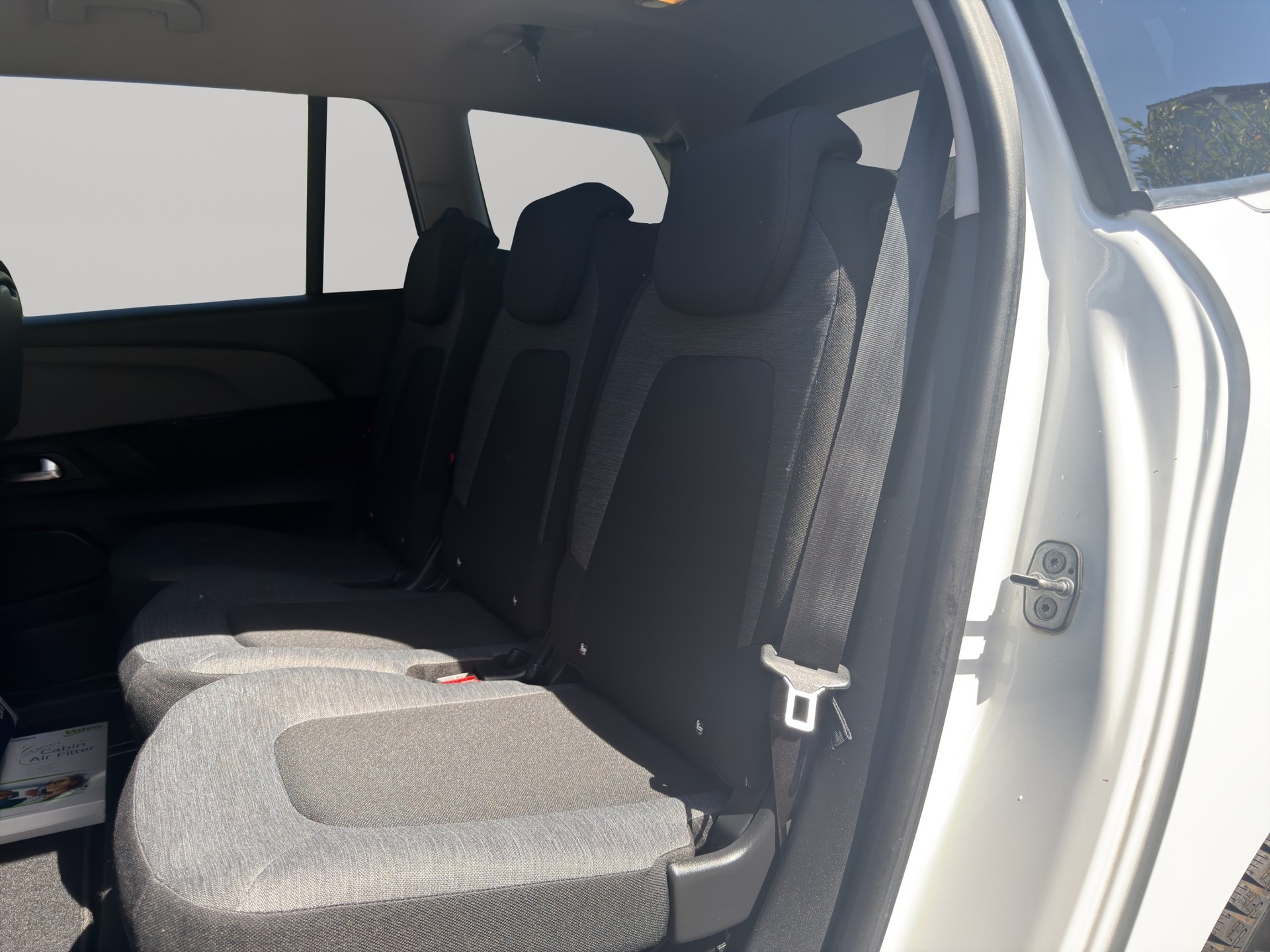 CITROEN Grand C4 Spacetourer 1.5 BlueHDi Shine EAT8-image-15