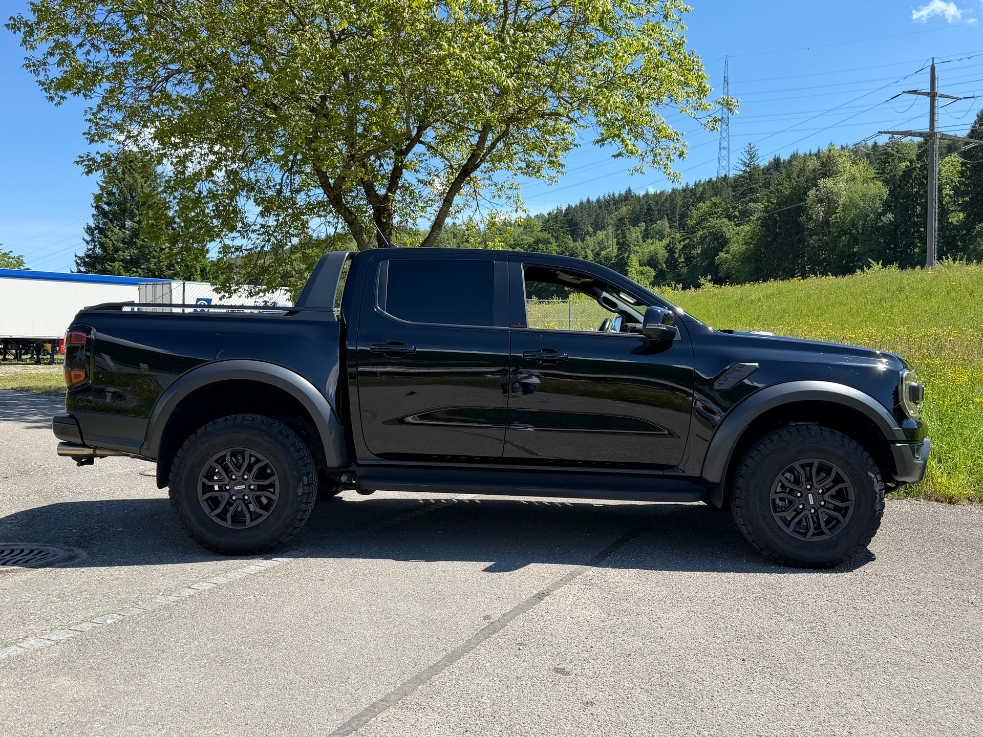 FORD "RANGER RAPTOR" 3.0 Eco Boost 4x4 AUTOMAT. CH WAGEN. VOLL OPTIONEN. MIT AHK. NEUWERTIG !! AUS 1 HAND.-image-8