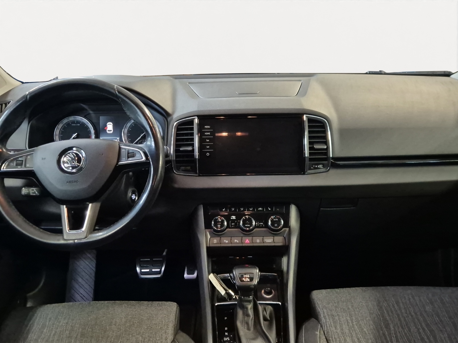 SKODA Karoq 2.0 TDI CR Ambition 4x4 DSG-image-11