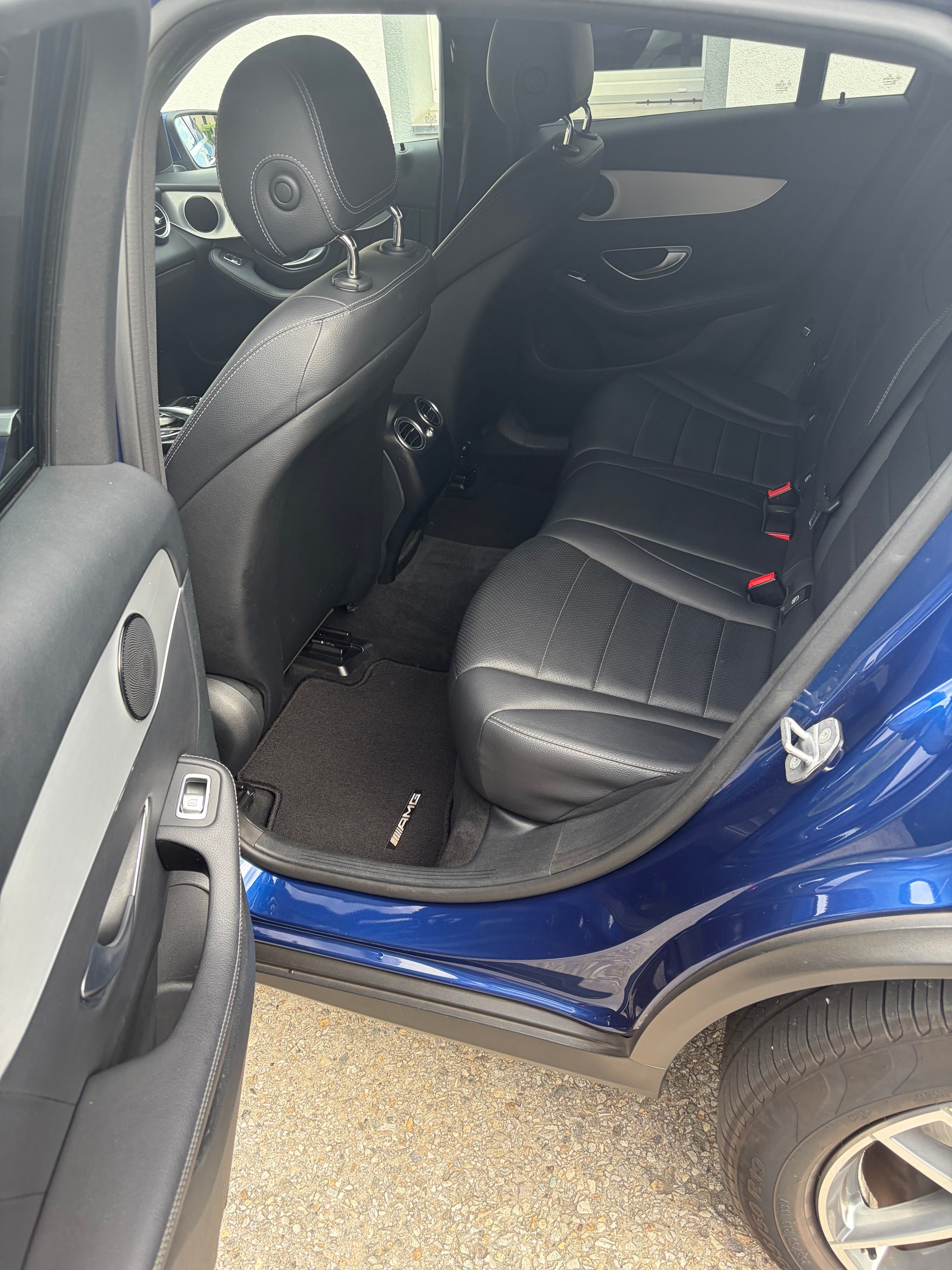 MERCEDES-BENZ GLC Coupé 250 d AMG Line 4Matic 9G-Tronic-image-15