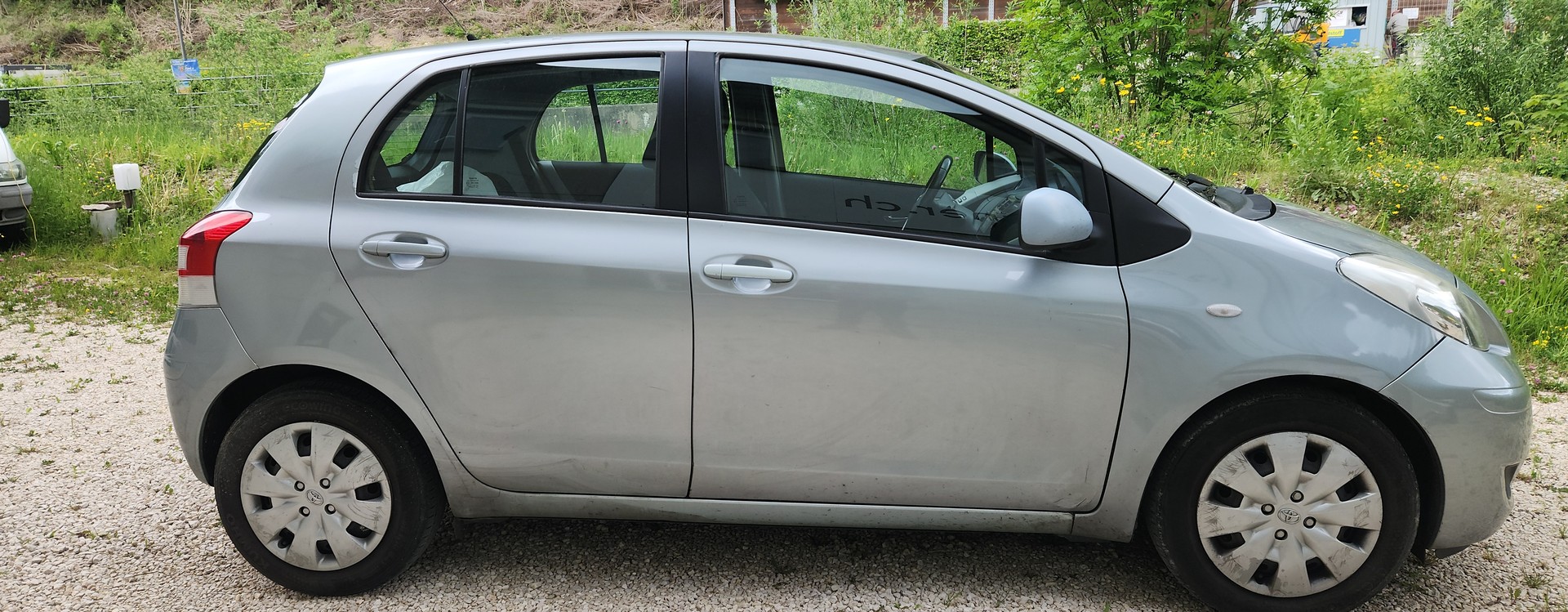 TOYOTA Yaris 1.33 Linea Luna ( Fix Preis)-image-3