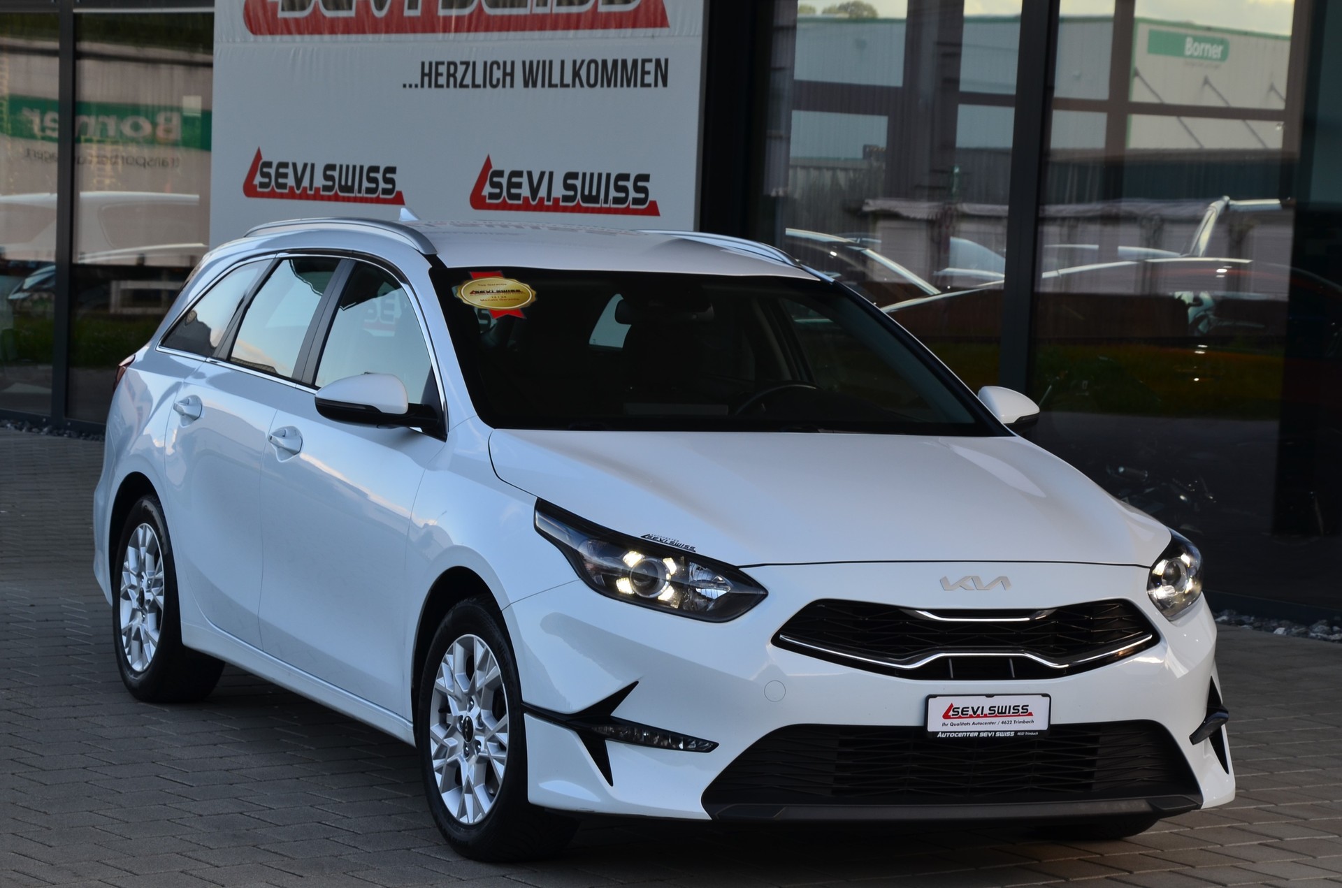 KIA Ceed Sportswagon 1.5 T-GDi Power DCT*Frisch ab MFK,1 Jahr oder 20000km Garantie auf Motor und Getriebe*