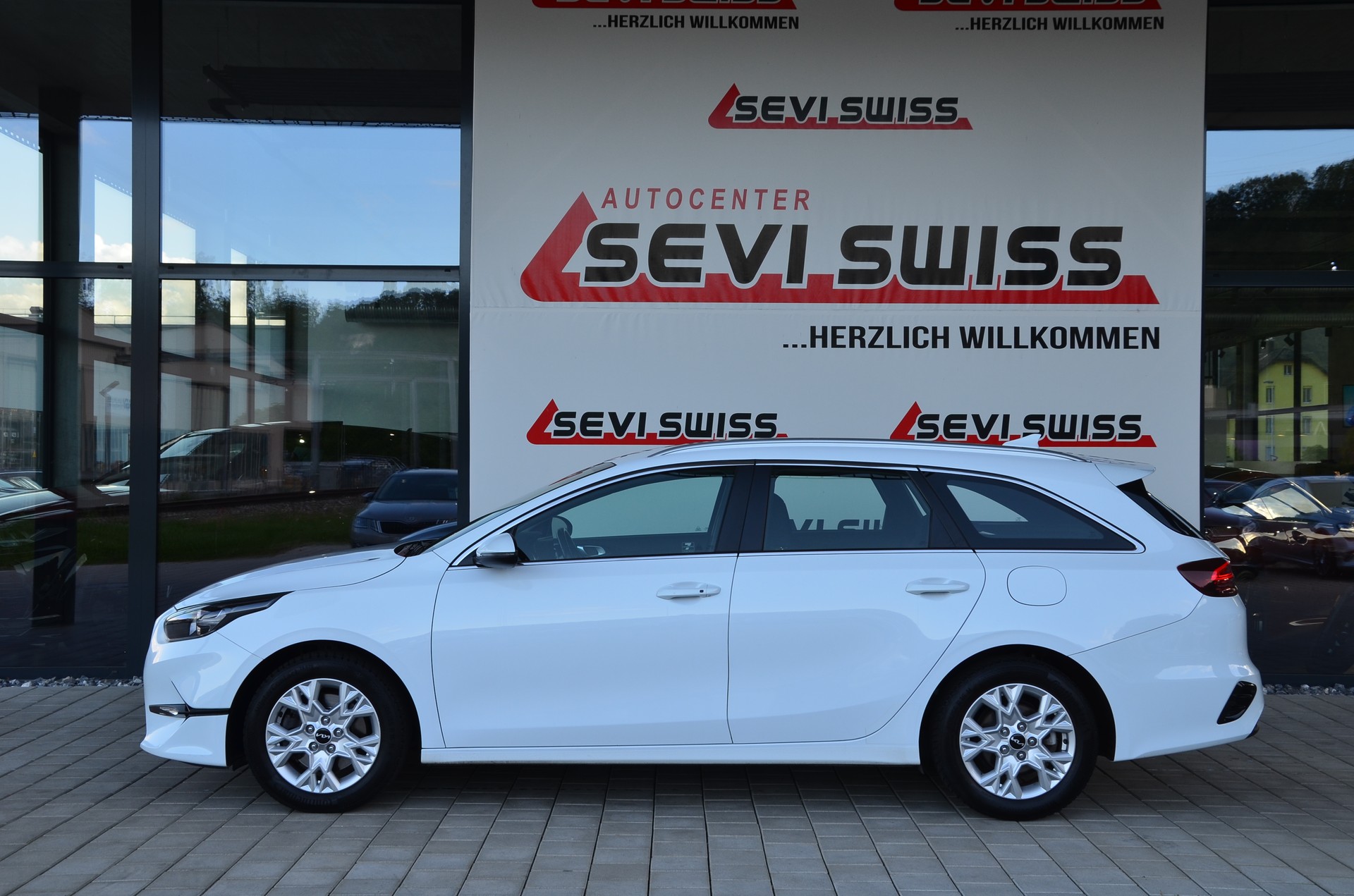 KIA Ceed Sportswagon 1.5 T-GDi Power DCT*Frisch ab MFK,1 Jahr oder 20000km Garantie auf Motor und Getriebe*-image-7