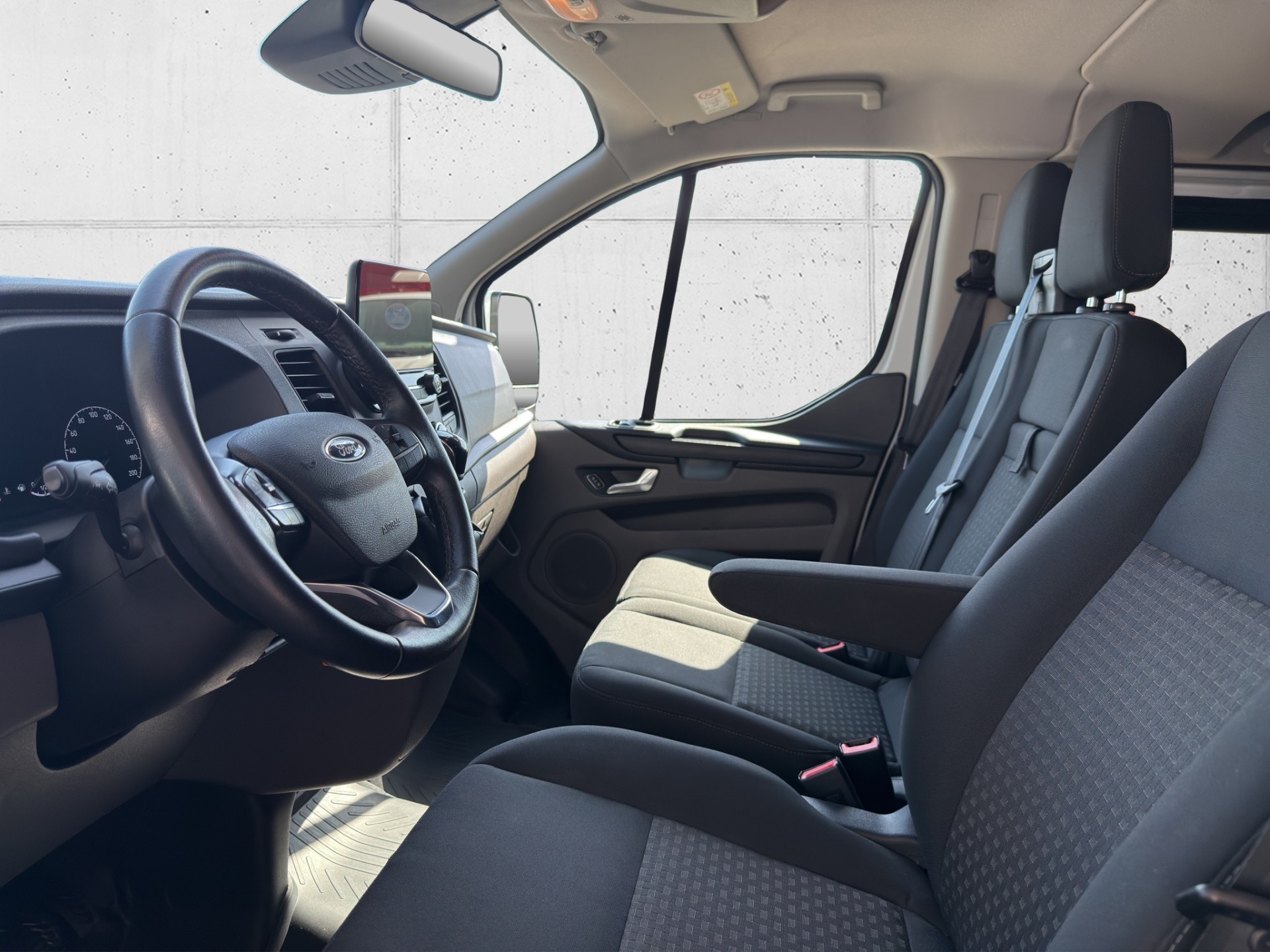 FORD Transit C Kombi 340 L2 2.0 TDCi 185 Trend-image-8