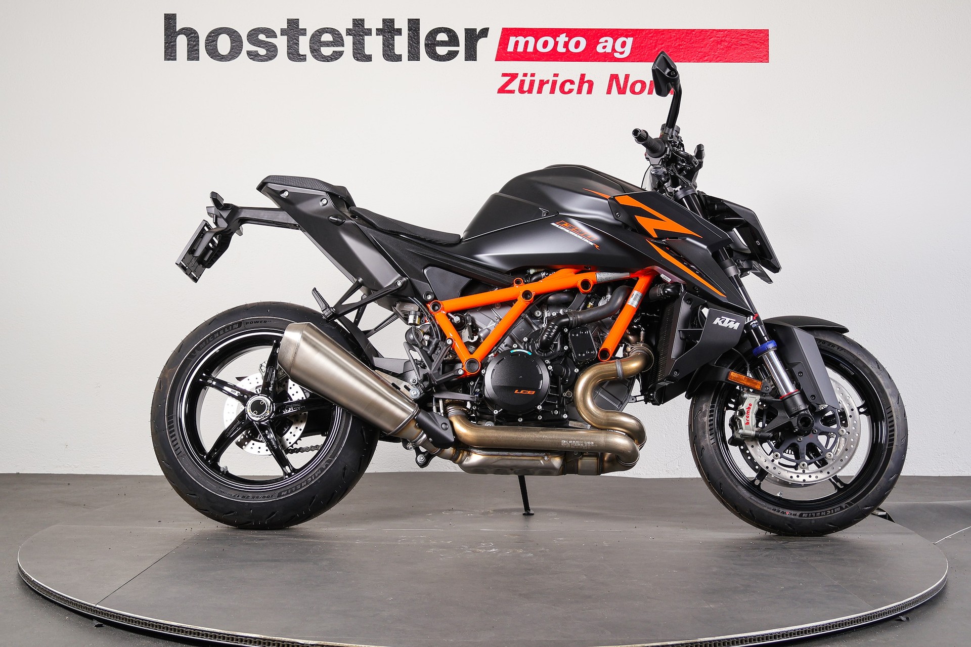 KTM 1390 Super Duke R EVO Inkl. Gratis Tech Pack-showroom-element-1