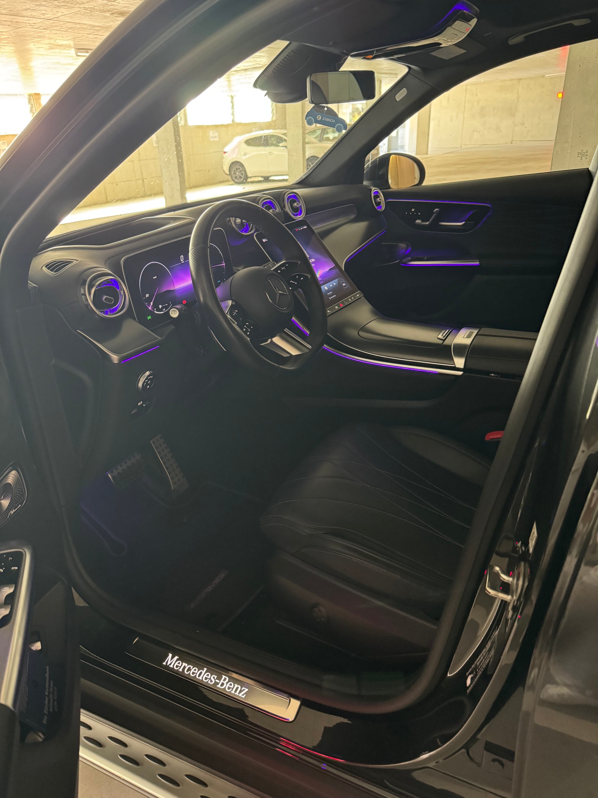 MERCEDES-BENZ 4Matic-image-4