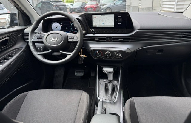 HYUNDAI i20 1.0 T-GDi Amplia-image-10