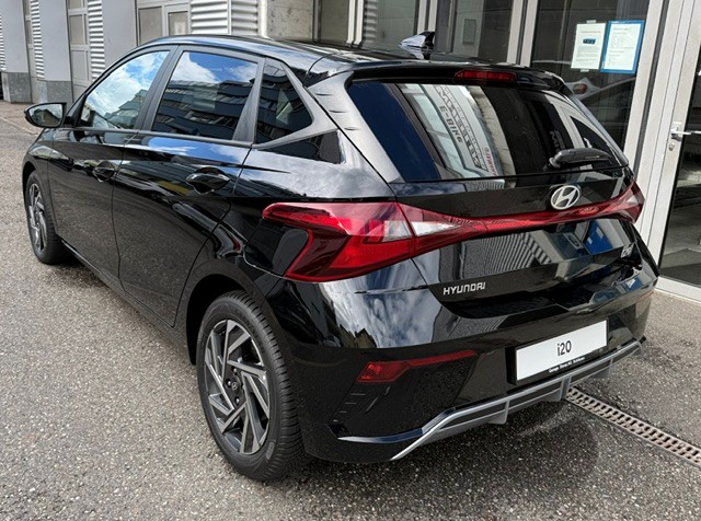 HYUNDAI i20 1.0 T-GDi Amplia-image-2