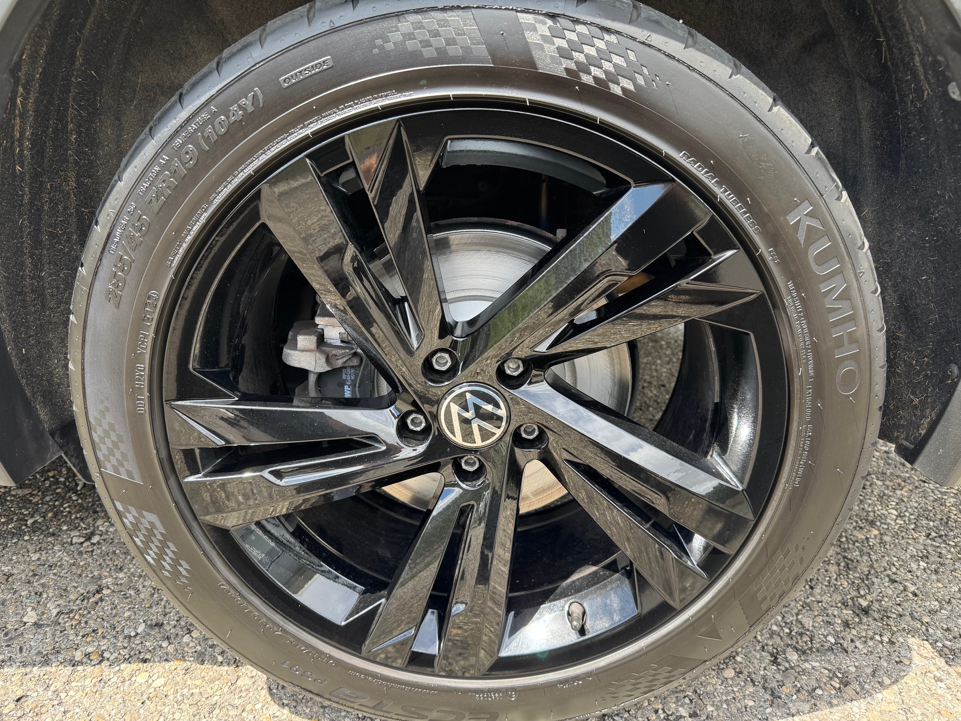 VW Tiguan 2.0TSI R-Line 4Motion DSG-image-8