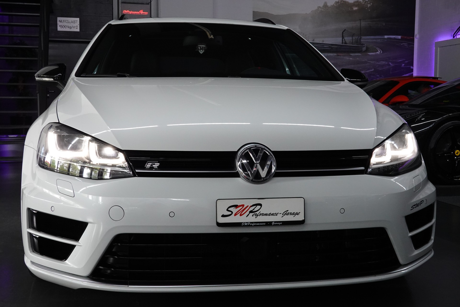 VW GOLF VARIANT 2.0 TSI R 4 Motion DSG CH-FZ ON TOP-image-15