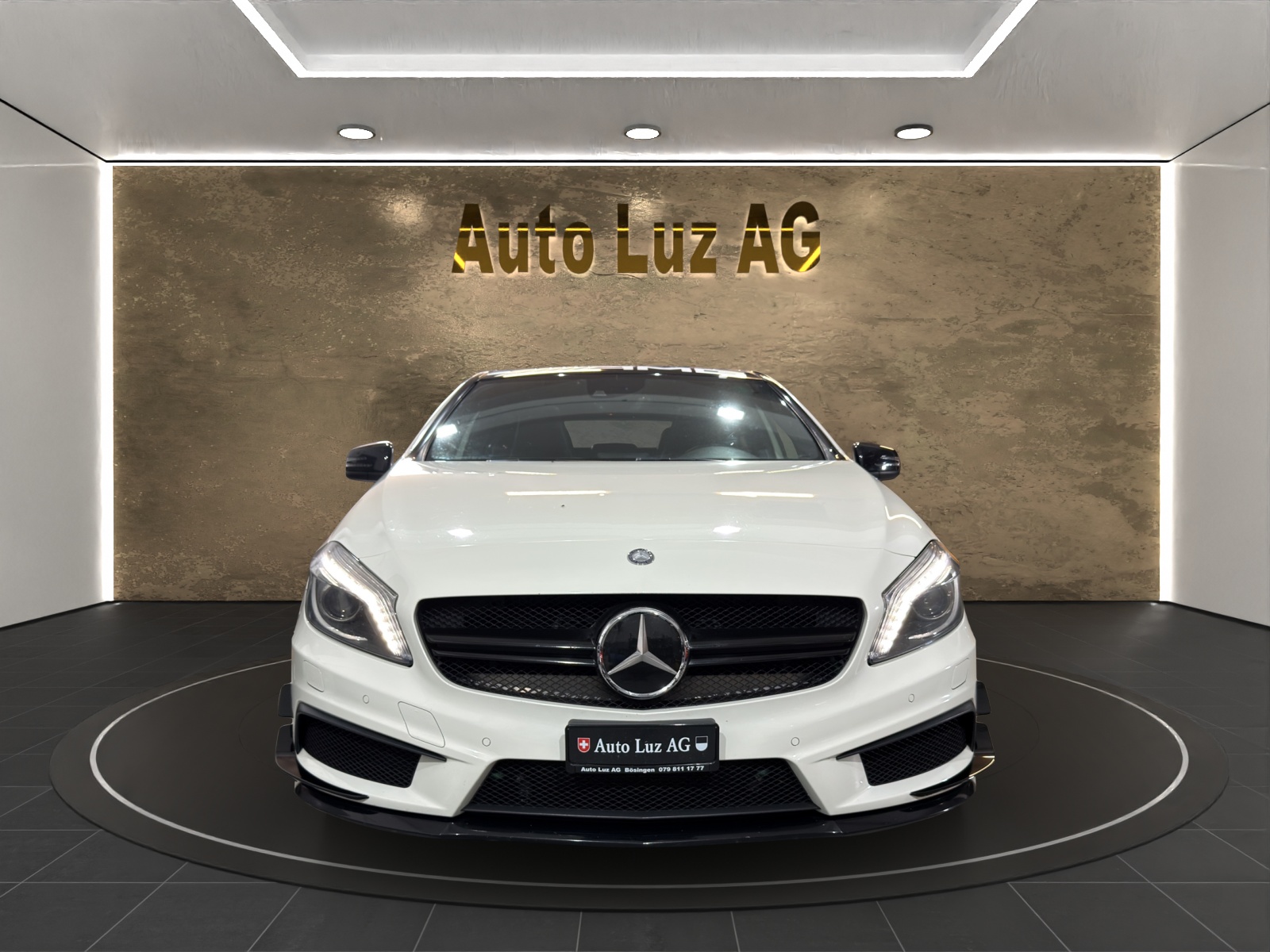 MERCEDES-BENZ A 45 AMG 4Matic Speedshift 7G-DCT-showroom-element-1