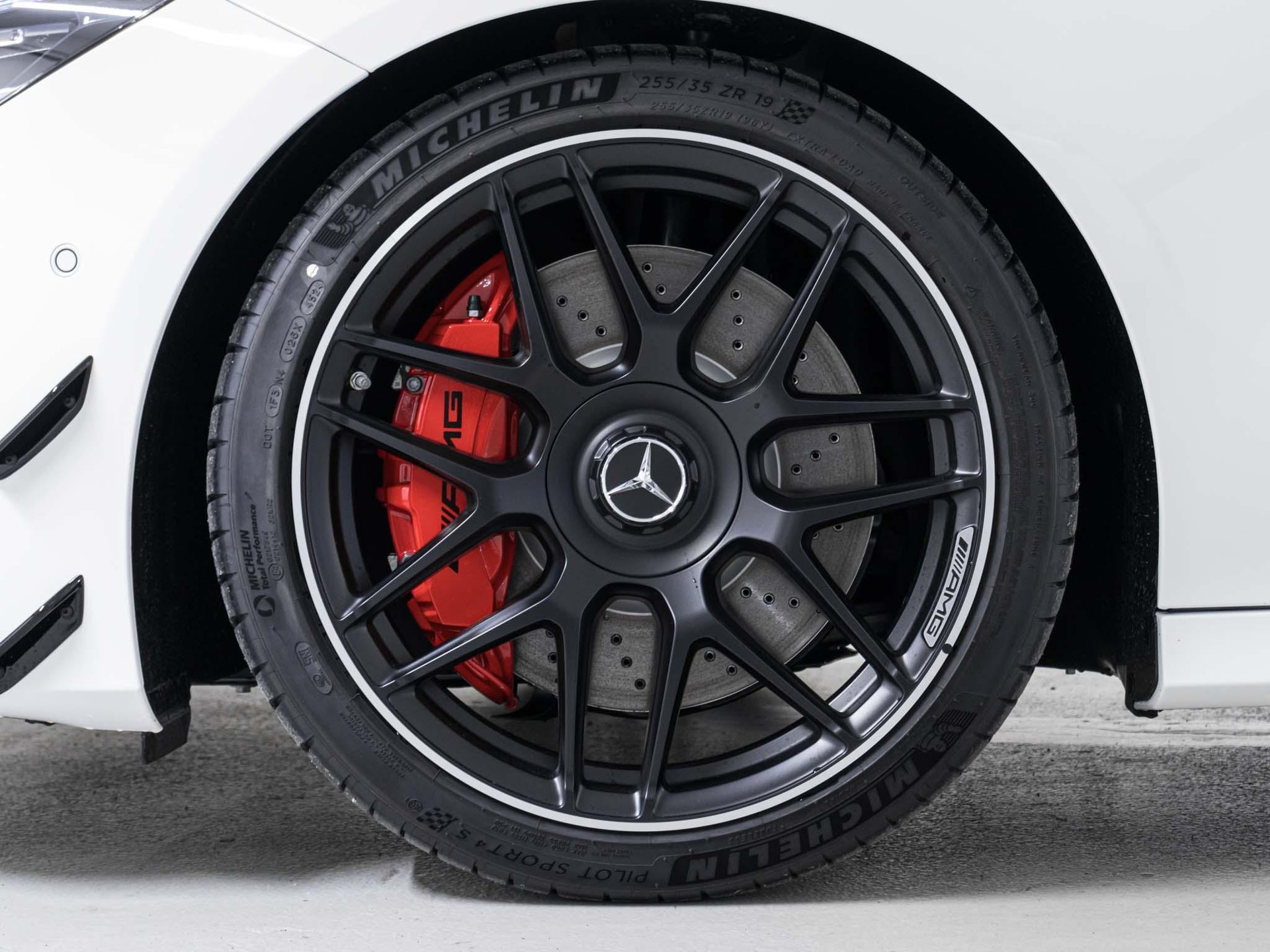 MERCEDES-BENZ CLA 45 S AMG 4MATIC+ SB-image-14