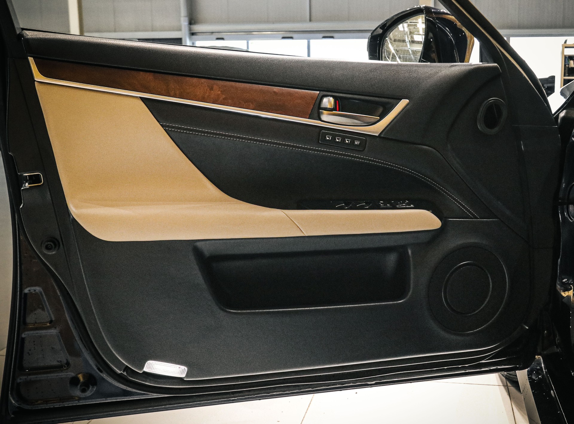 LEXUS GS 450h excellence Automatic-image-22
