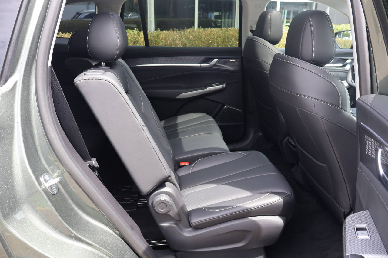 MG S9 1.5 PHEV Premium-image-13