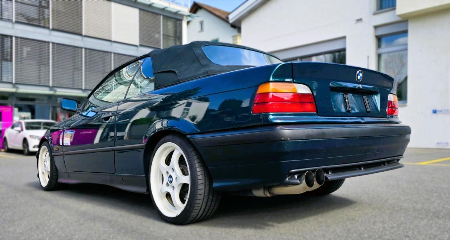BMW 318i-image-15