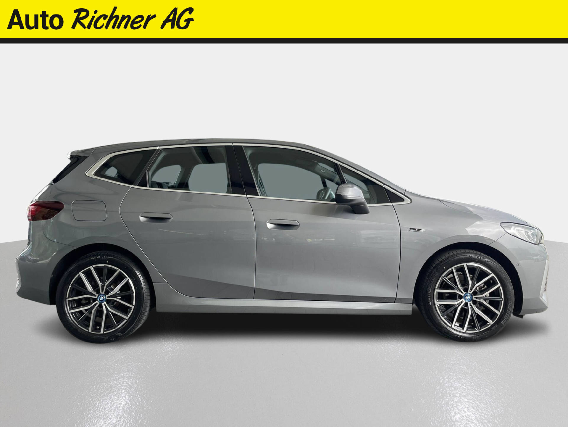 BMW 225e xDrive paddles Active Tourer-showroom-element-2