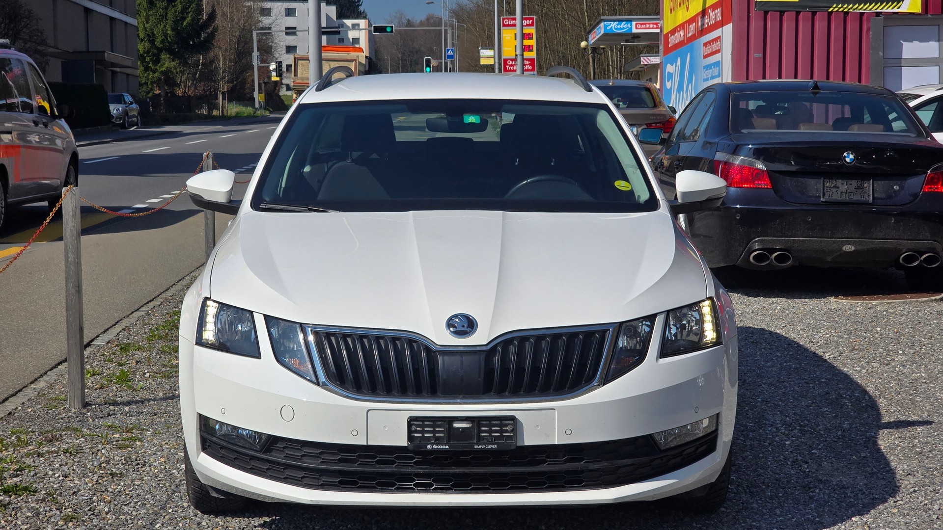 SKODA Octavia Combi 1.6 TDI Ambition DSG-showroom-element-2