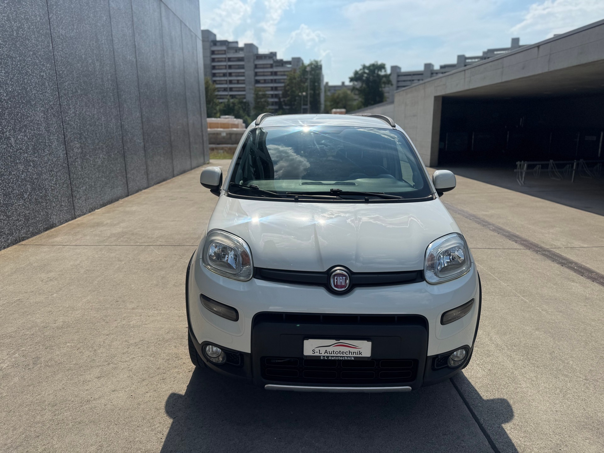 FIAT Panda 1.3 MJ Pop 4x4-showroom-element-1
