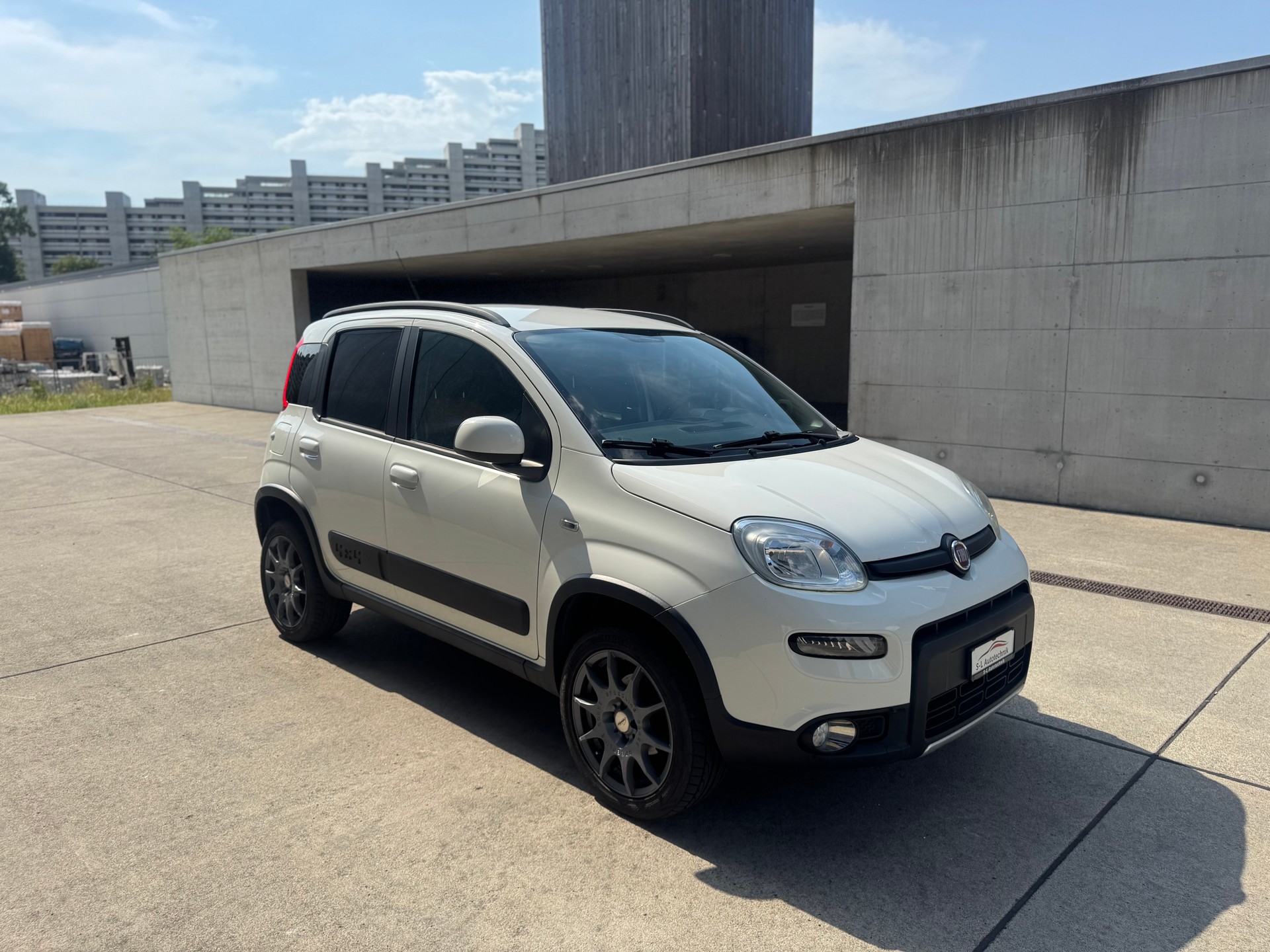 FIAT Panda 1.3 MJ Pop 4x4-showroom-element-2