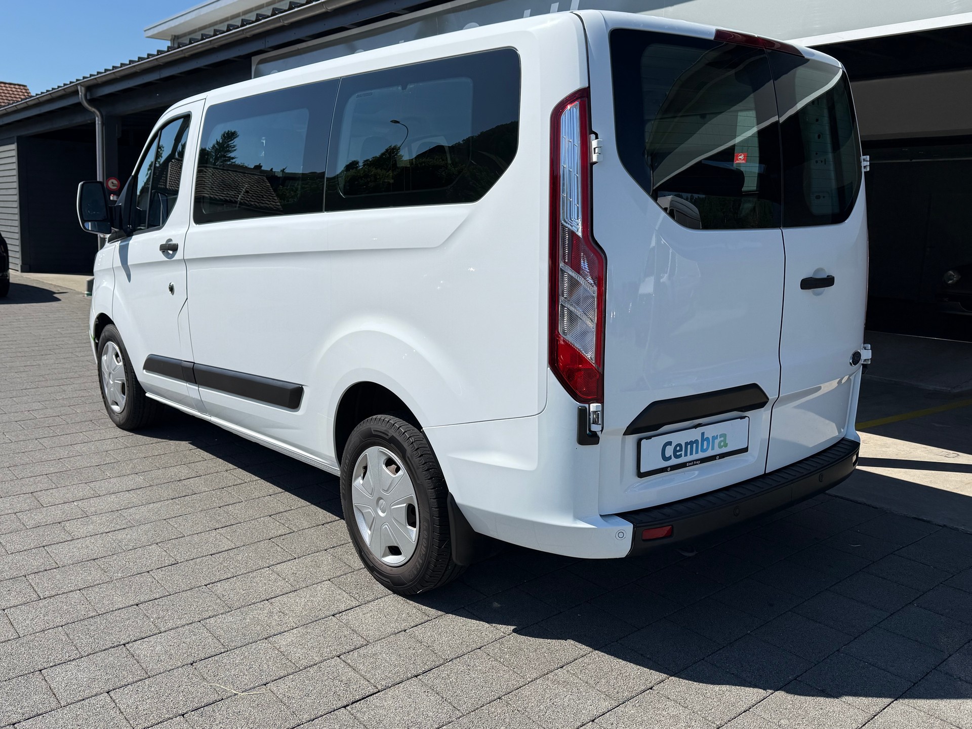 FORD Transit Custom 1.0 Eco Boost 320 L1H1 Trend PHEV-image-5