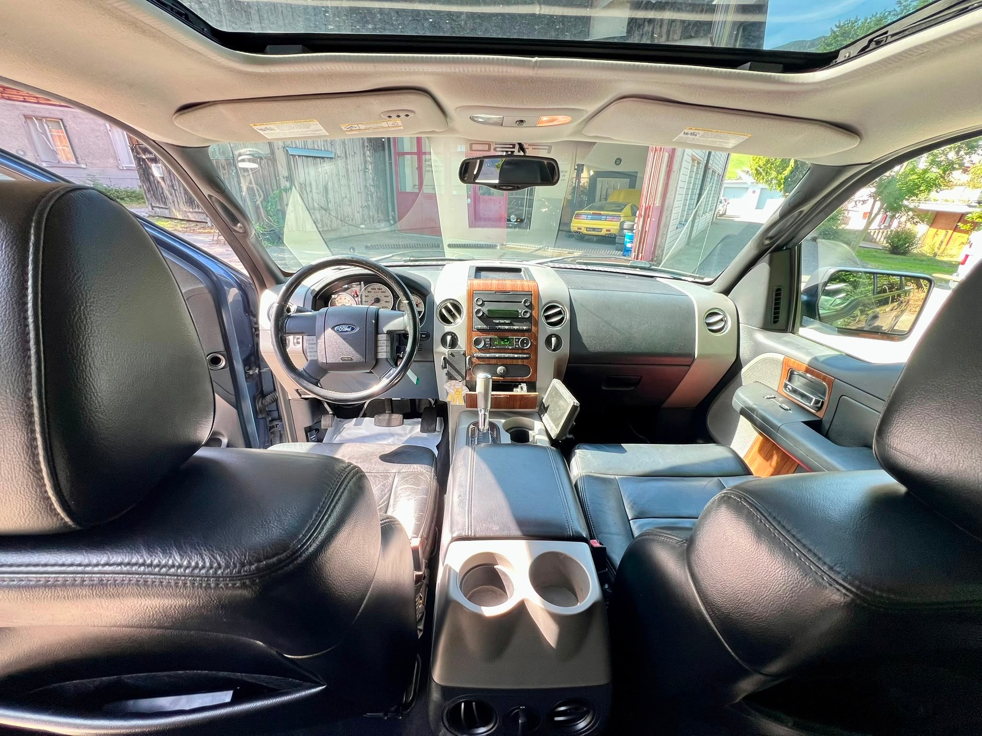 FORD F-150 Lariat 5.4 V8 ✅-image-13
