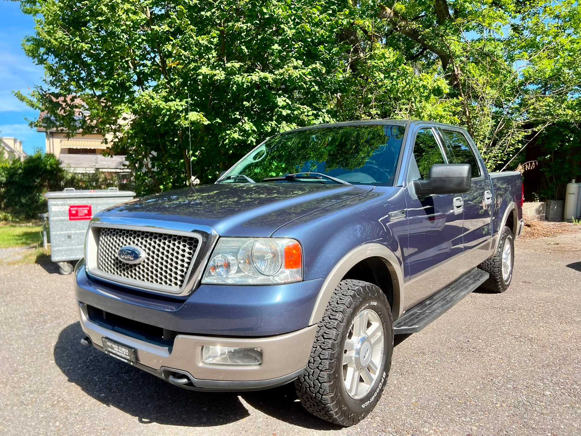 FORD F-150 Lariat 5.4 V8 ✅-showroom-element-2