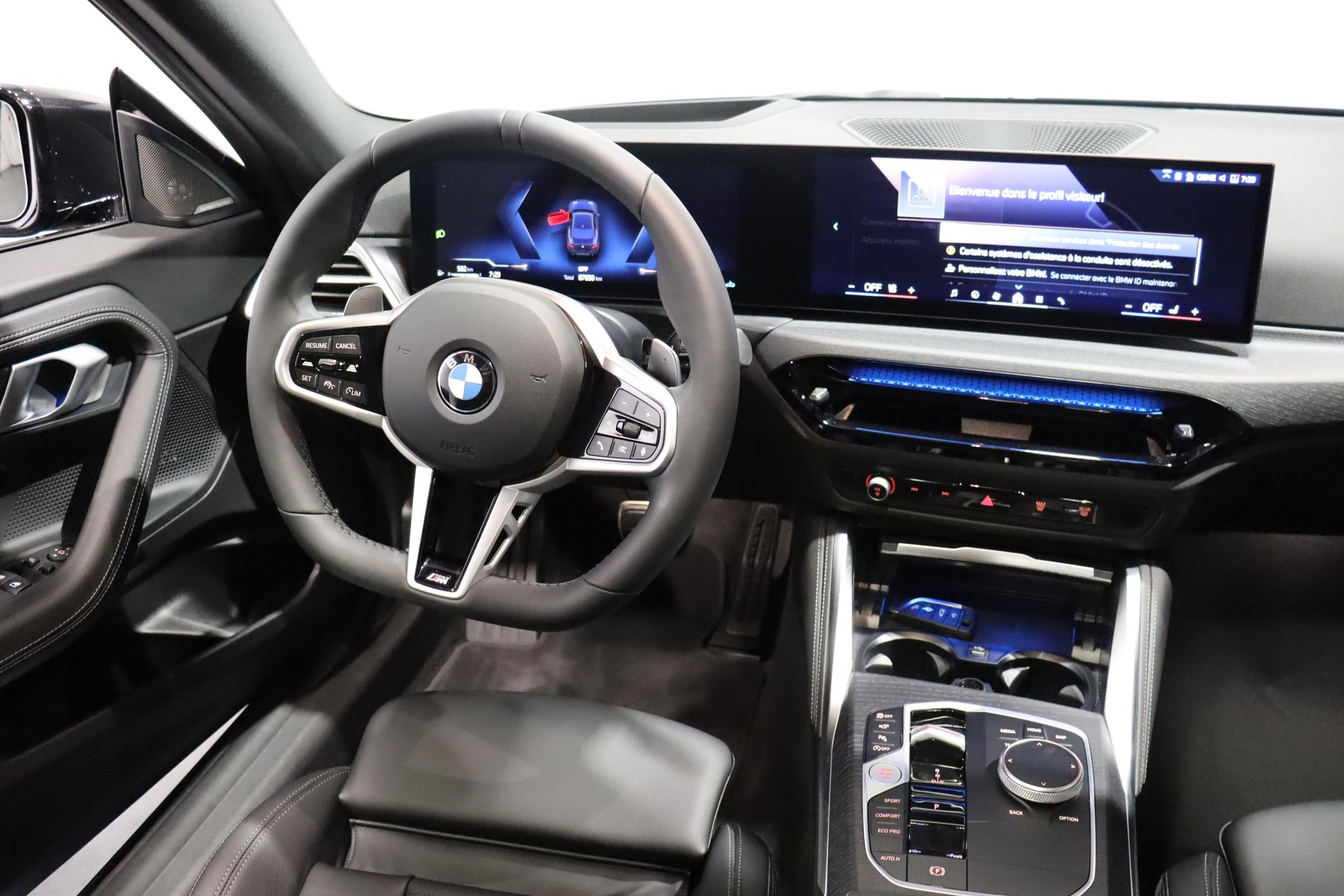 BMW 230i Coupé-image-6