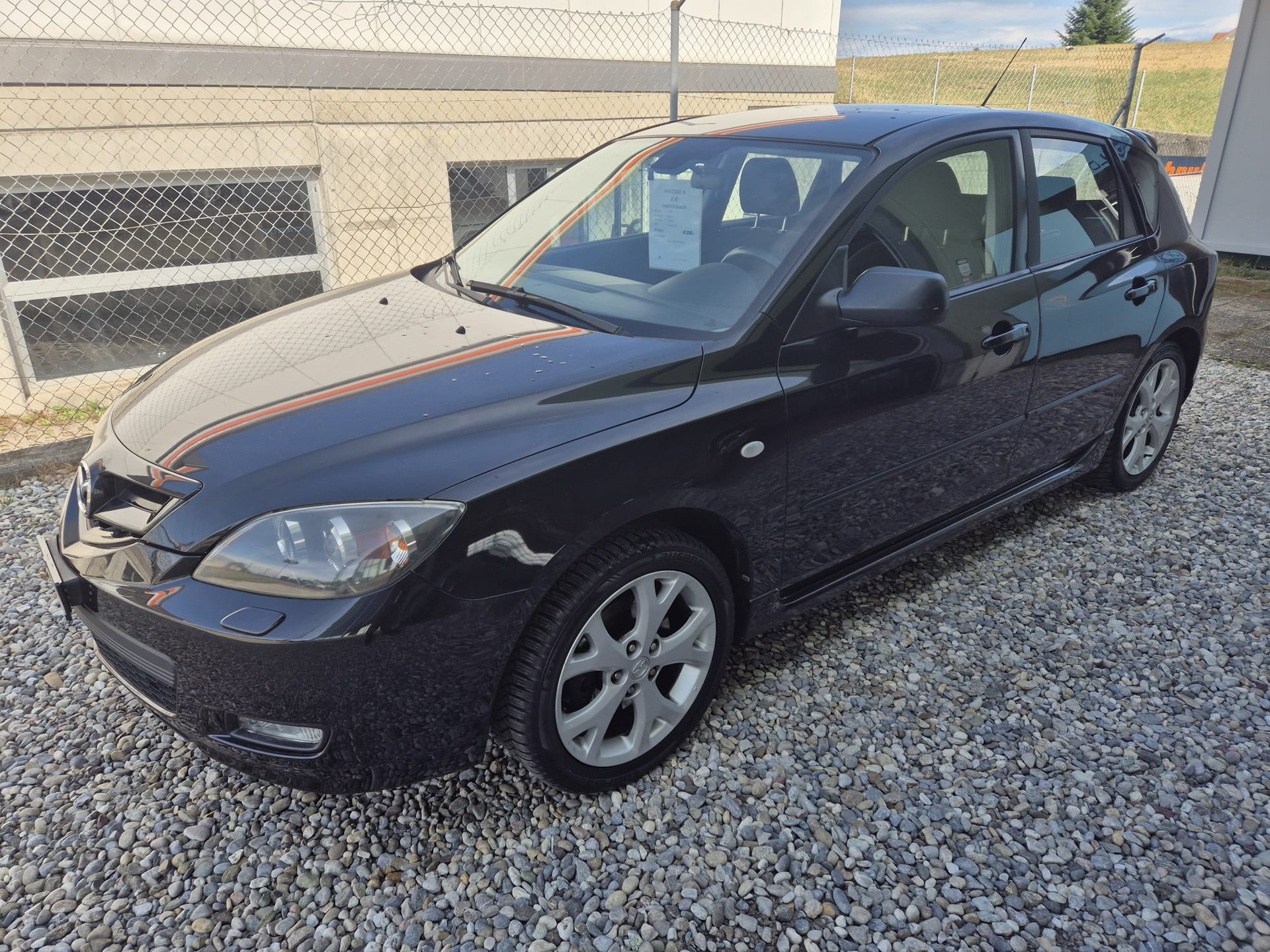 MAZDA 3 2.0 Hatchback 16V Sport-image-2