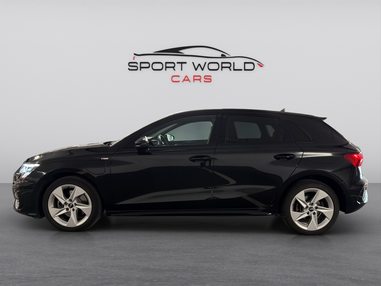 AUDI A3 Sportback 40 TFSI e S line S-tronic-image-24