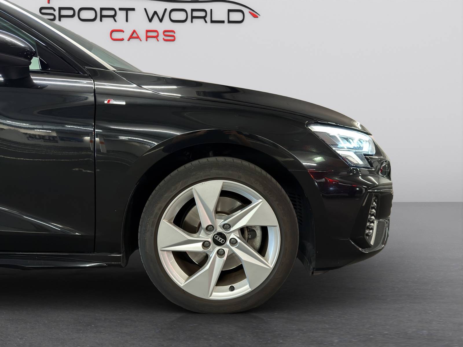 AUDI A3 Sportback 40 TFSI e S line S-tronic-image-28