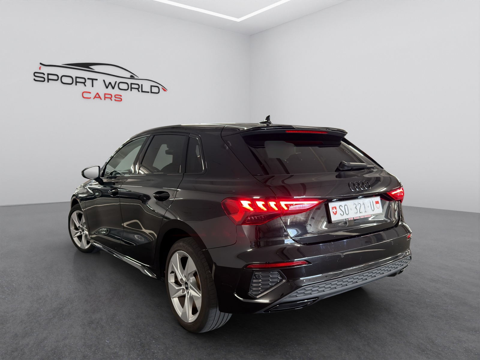 AUDI A3 Sportback 40 TFSI e S line S-tronic-image-21