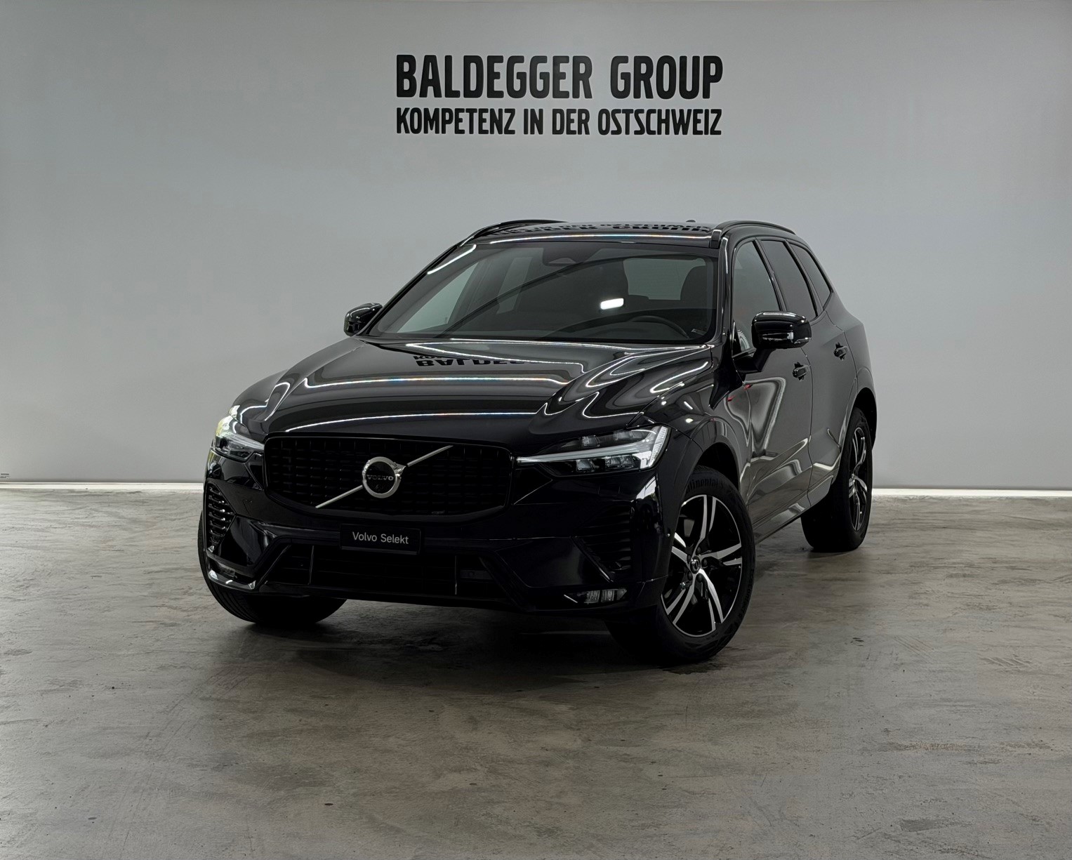 VOLVO XC60 B4 D AWD R-Design