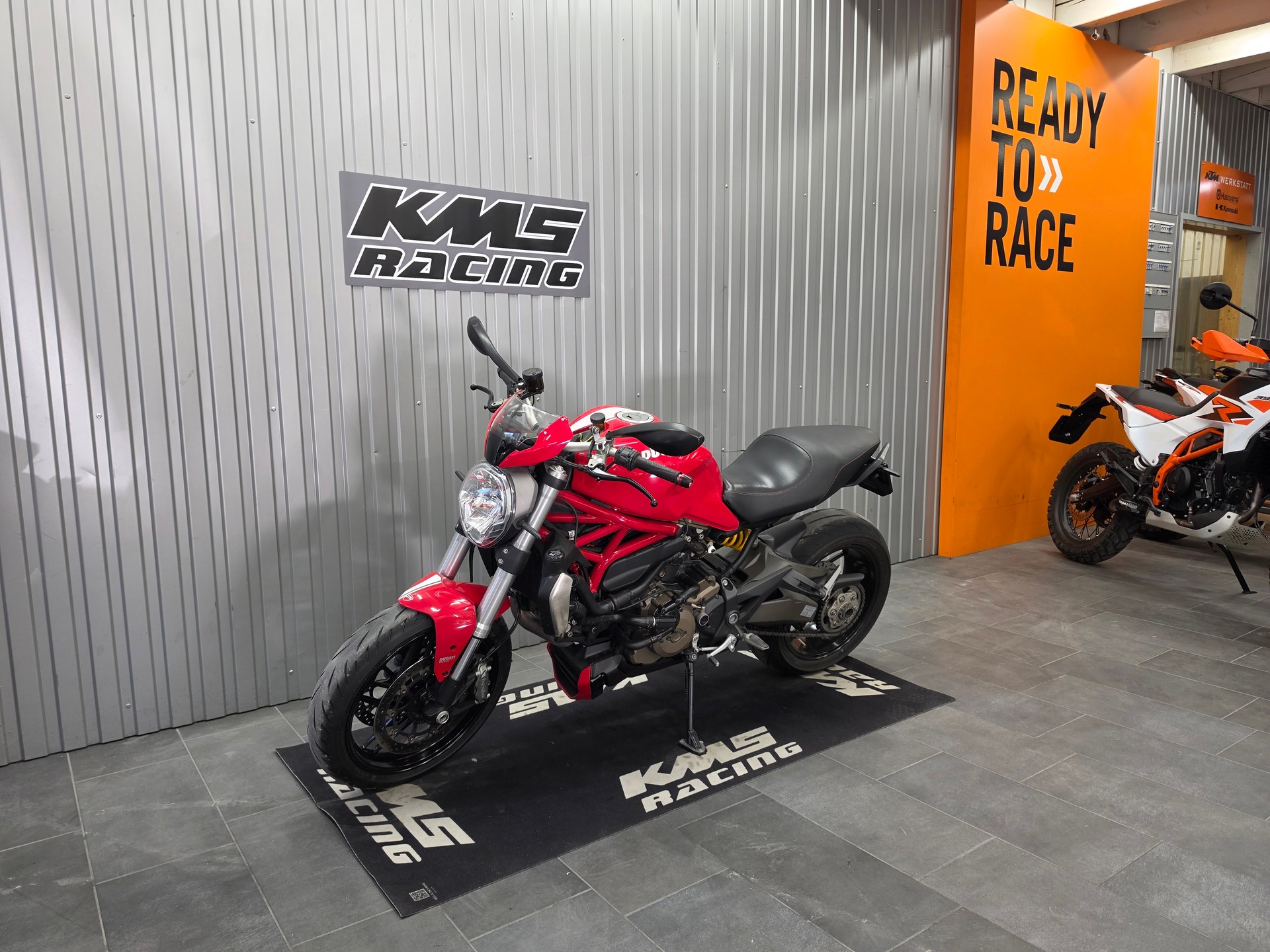 DUCATI Monster 1200 ABS-image-2