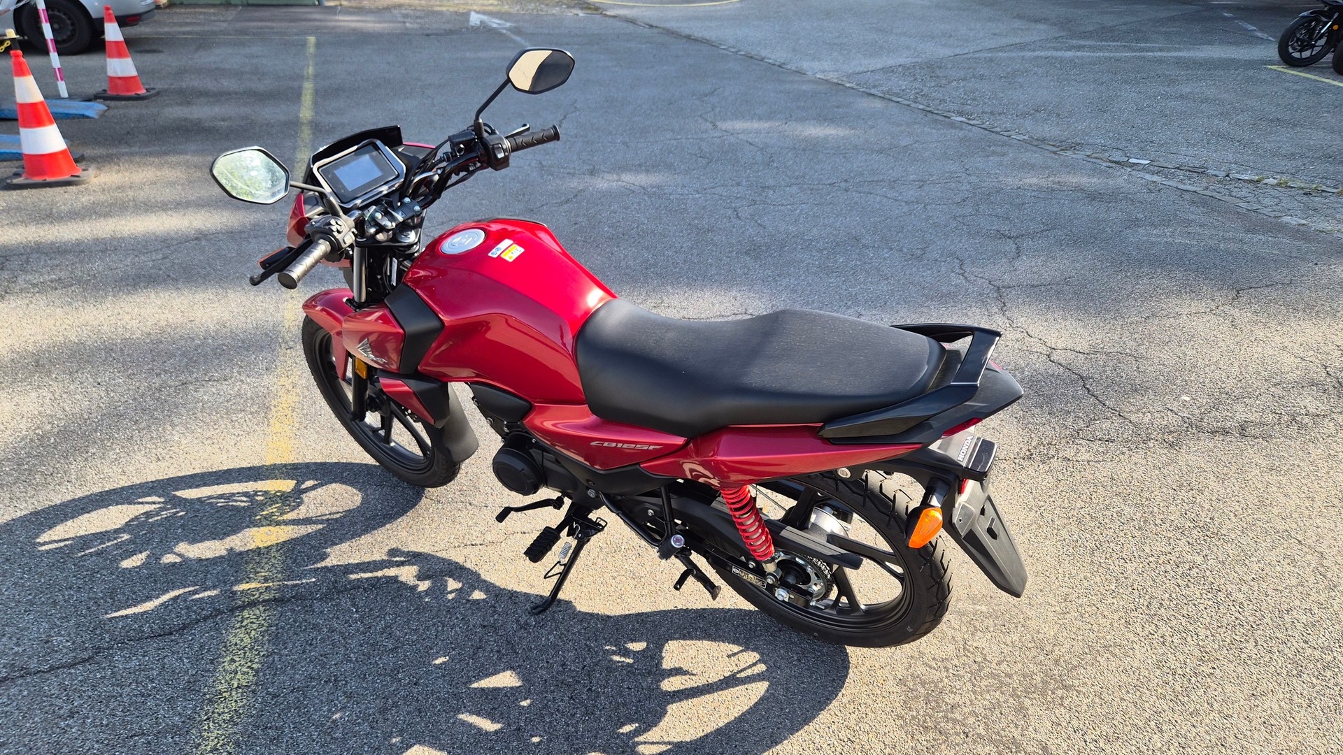 HONDA CB 125 F-image-5