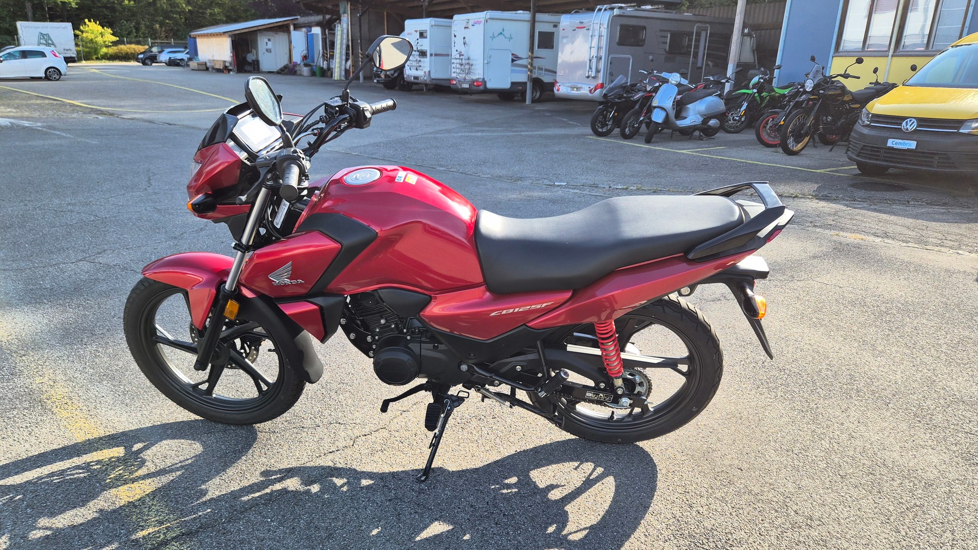 HONDA CB 125 F-image-6