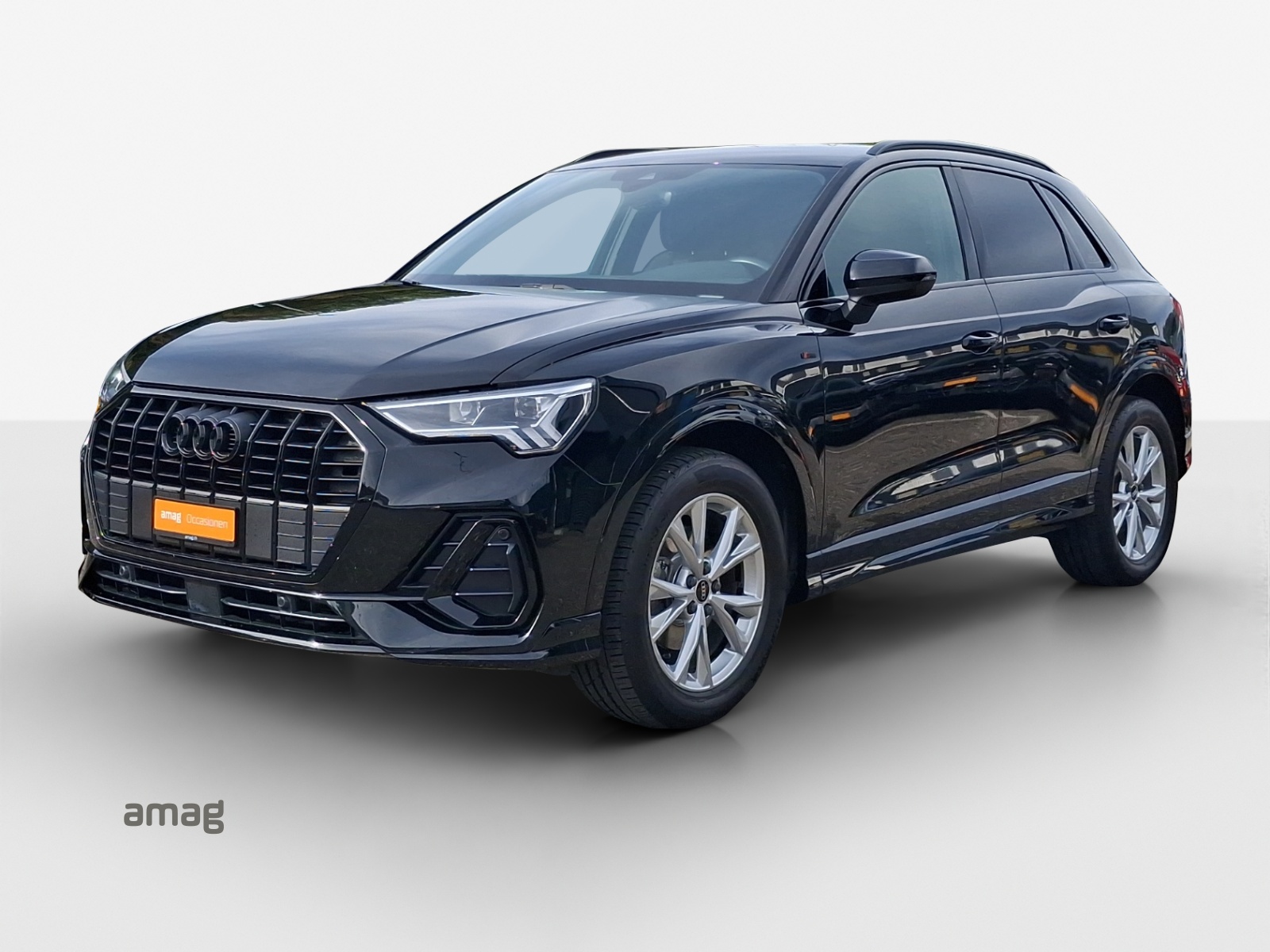 AUDI Q3 35 TFSI S line Attraction S-tronic