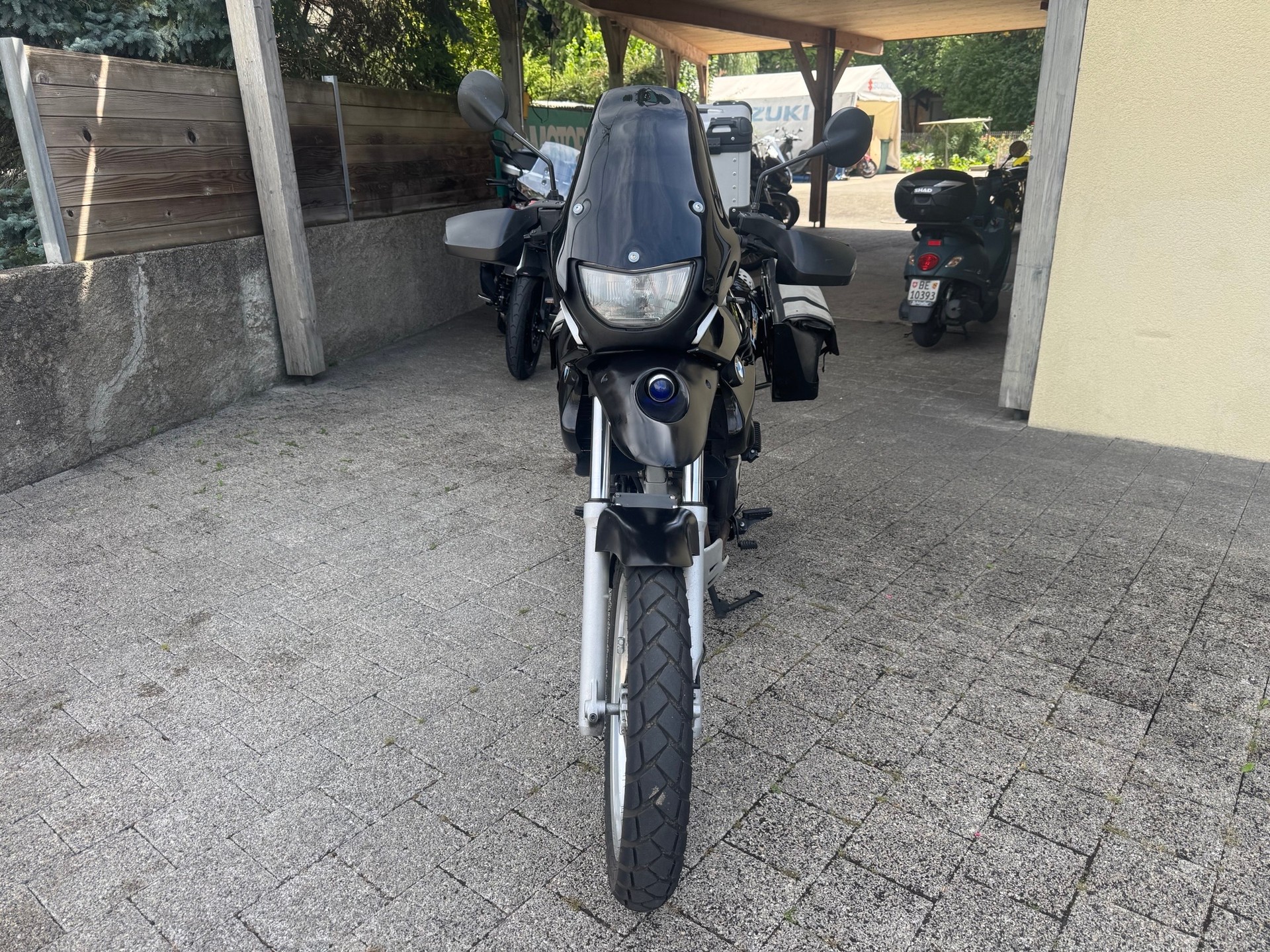 BMW F 650 GS-image-1