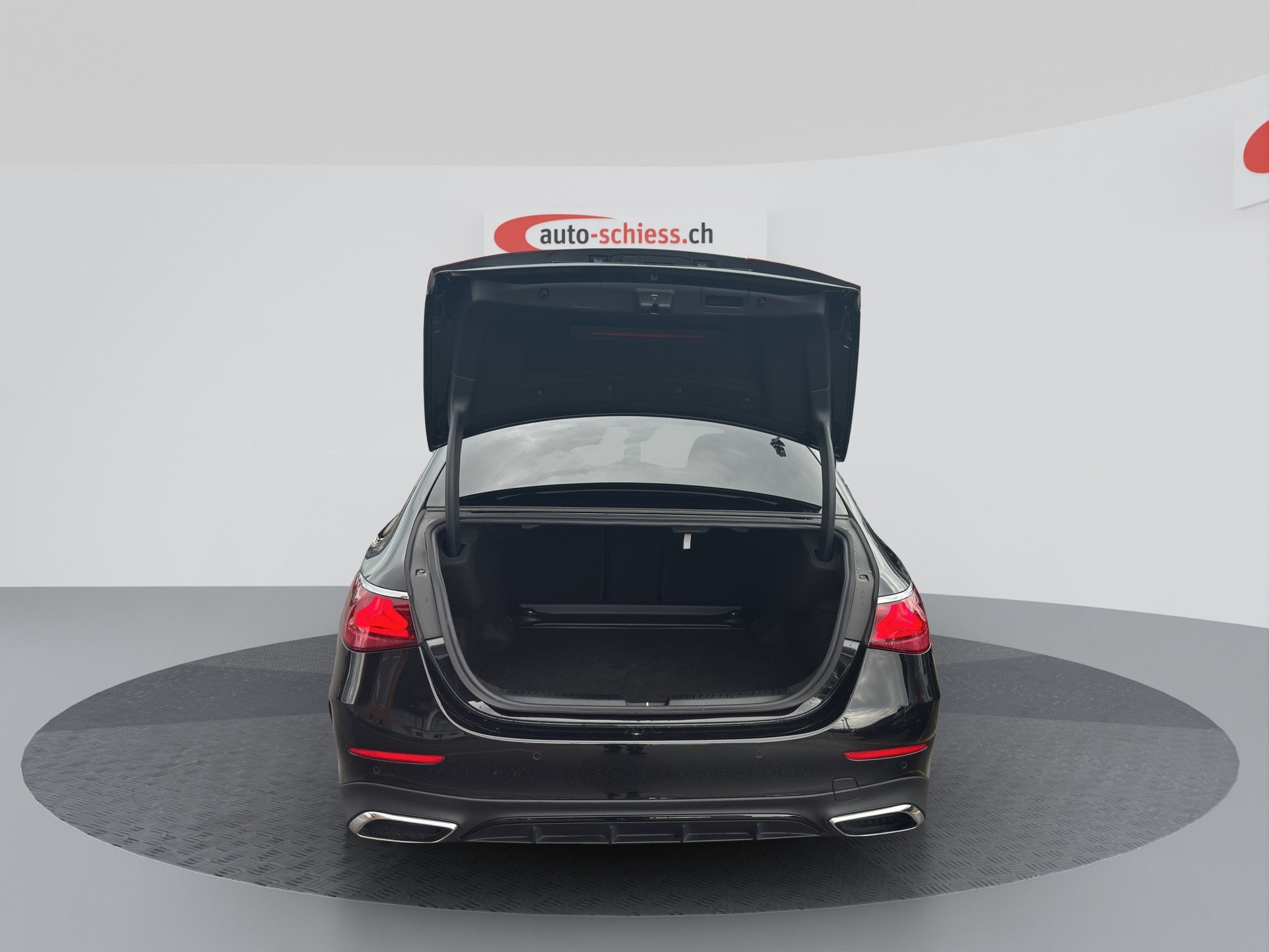 MERCEDES-BENZ E 200 9G-Tronic AMG Line Advanced Night-image-15