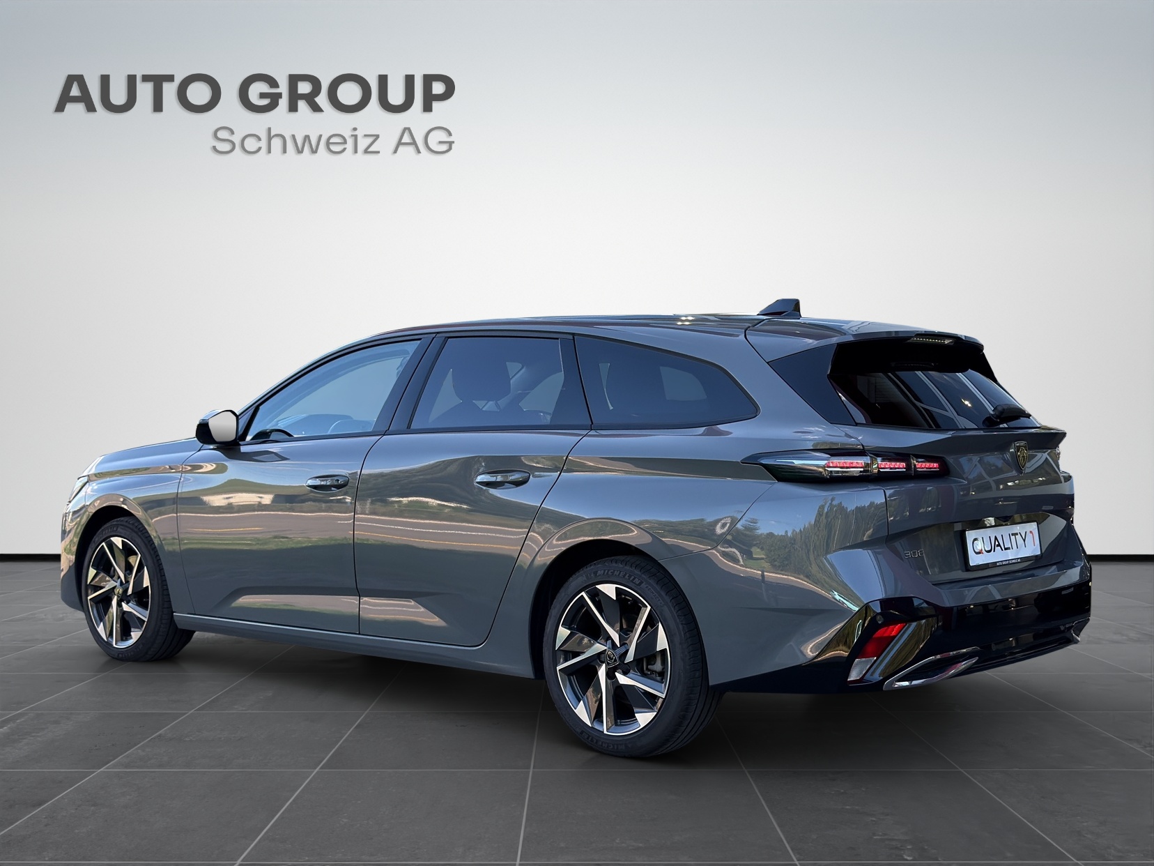 PEUGEOT 308 SW 1.2 Pure Tech Allure LEASING AB 298.48 CHF / MONAT-showroom-element-2