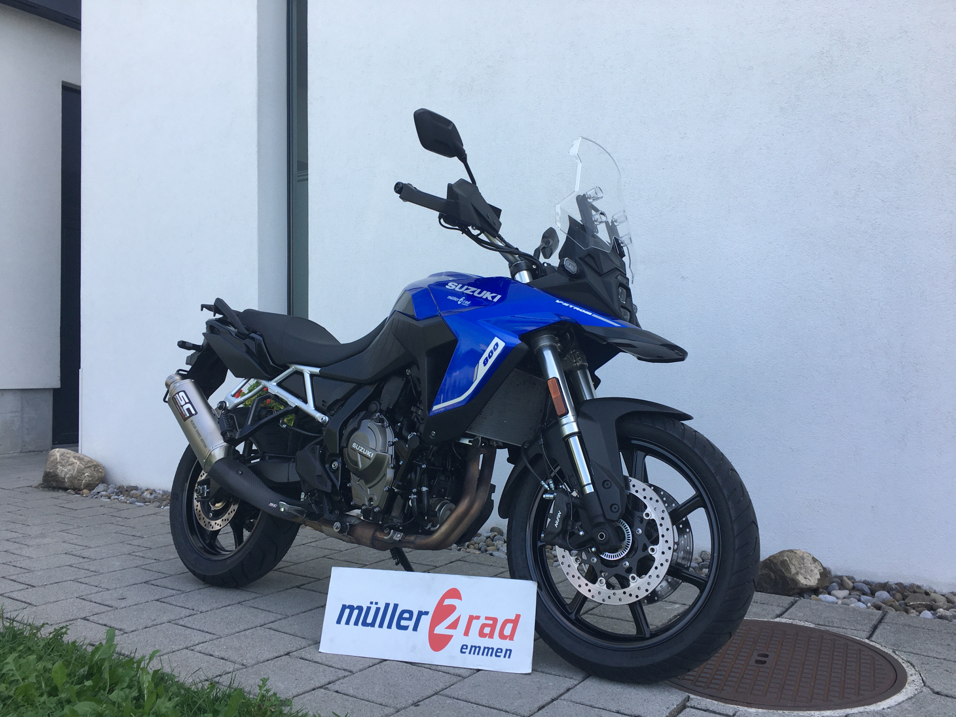 SUZUKI DL 800 V-Strom-image-0
