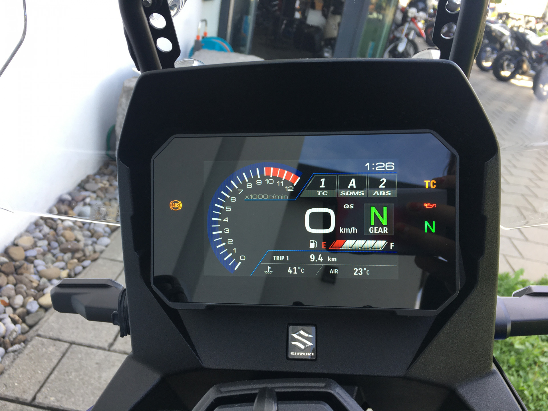 SUZUKI DL 800 V-Strom-image-9