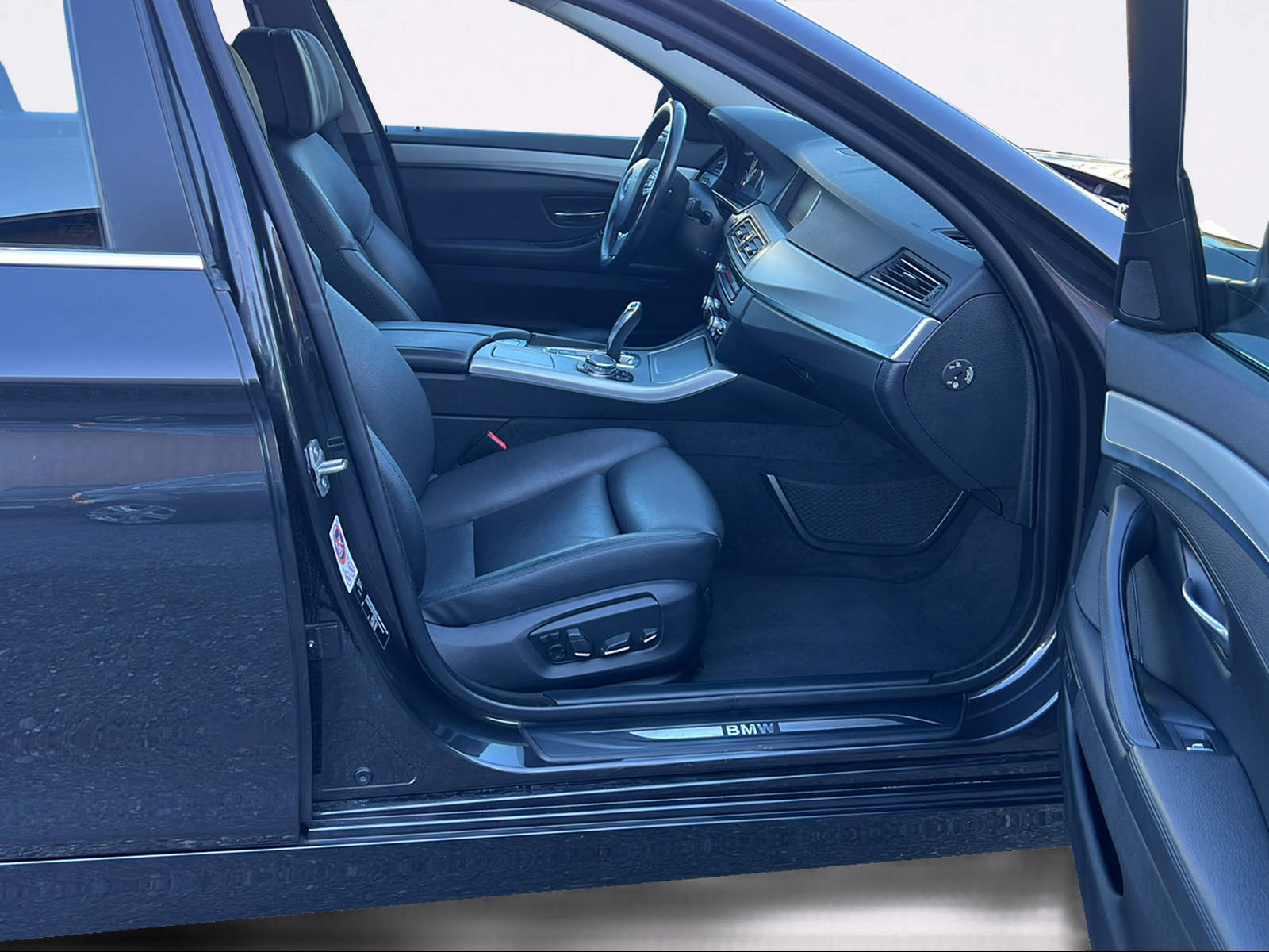 BMW 530d Touring xDrive Steptronic-image-3